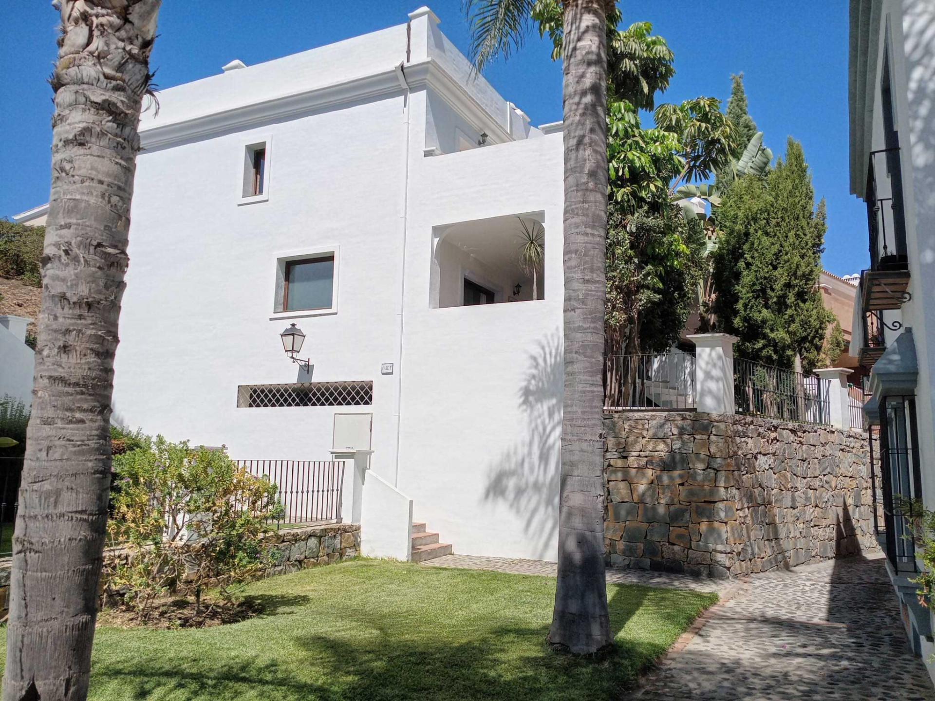 villa in Estepona East — frame 2