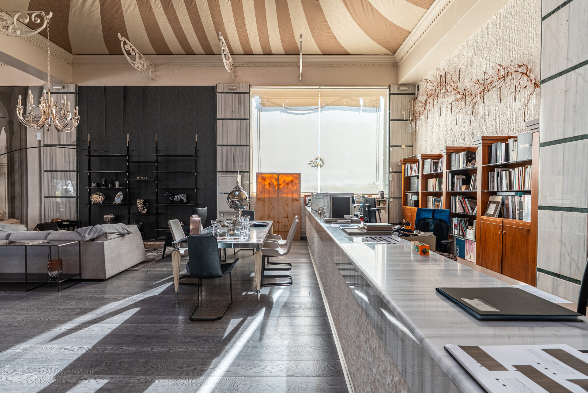 commercial in Marbella - Puerto Banus — frame 6