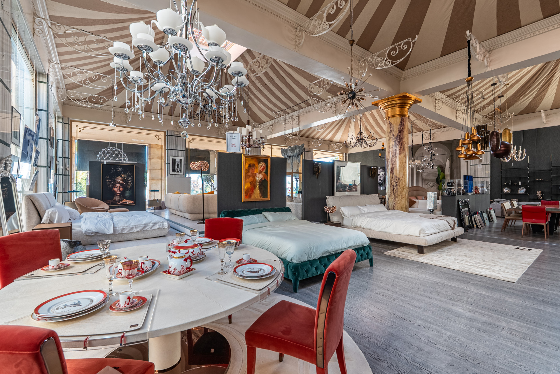 commercial in Marbella - Puerto Banus — frame 8