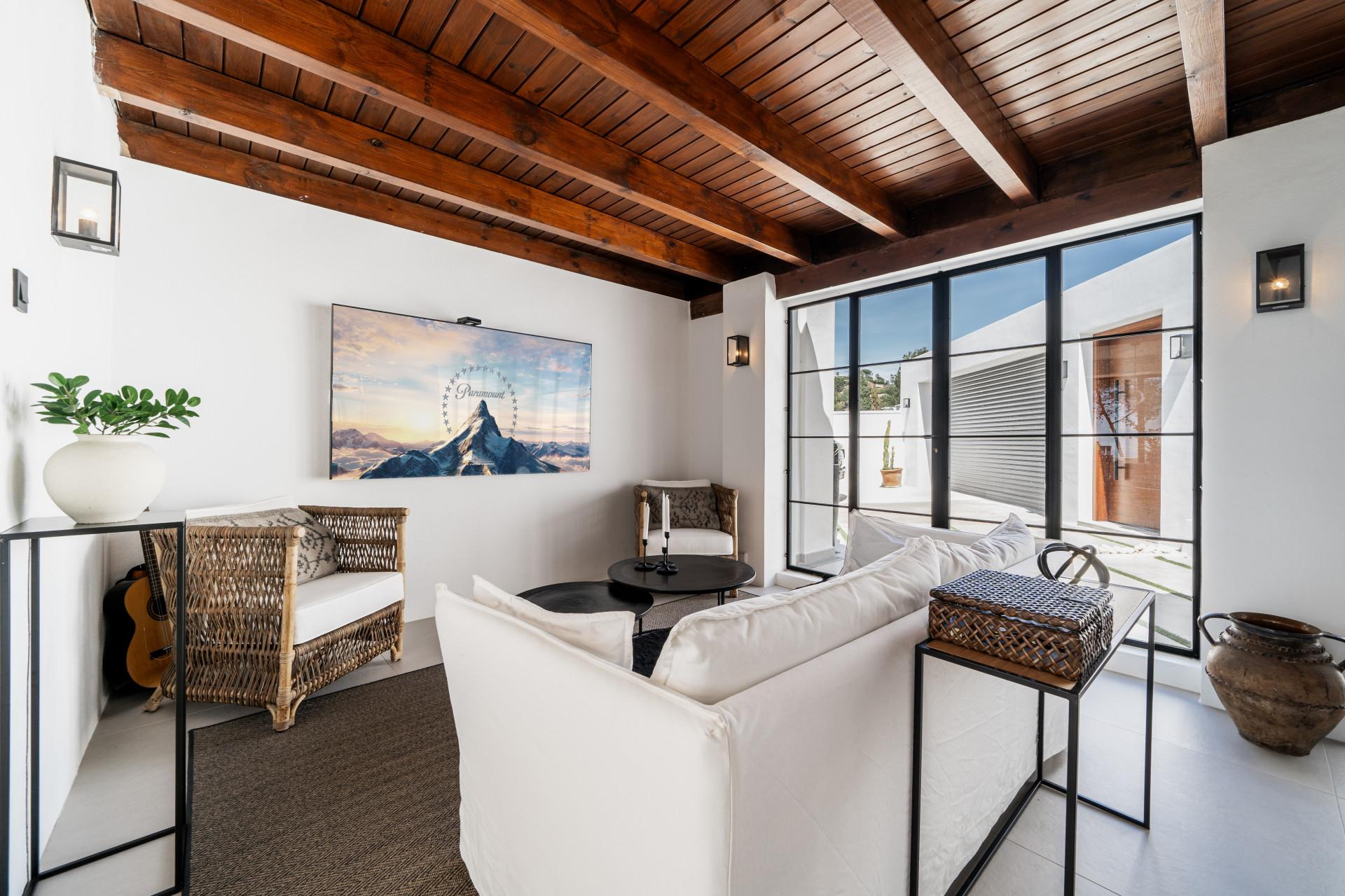 Villa in El Madroñal — frame 16