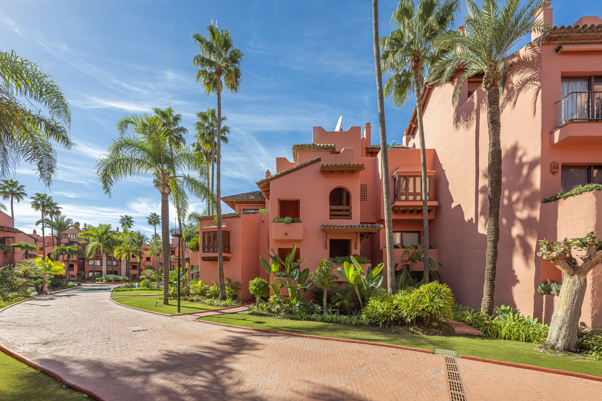 Villa in Cabo Bermejo — frame 16