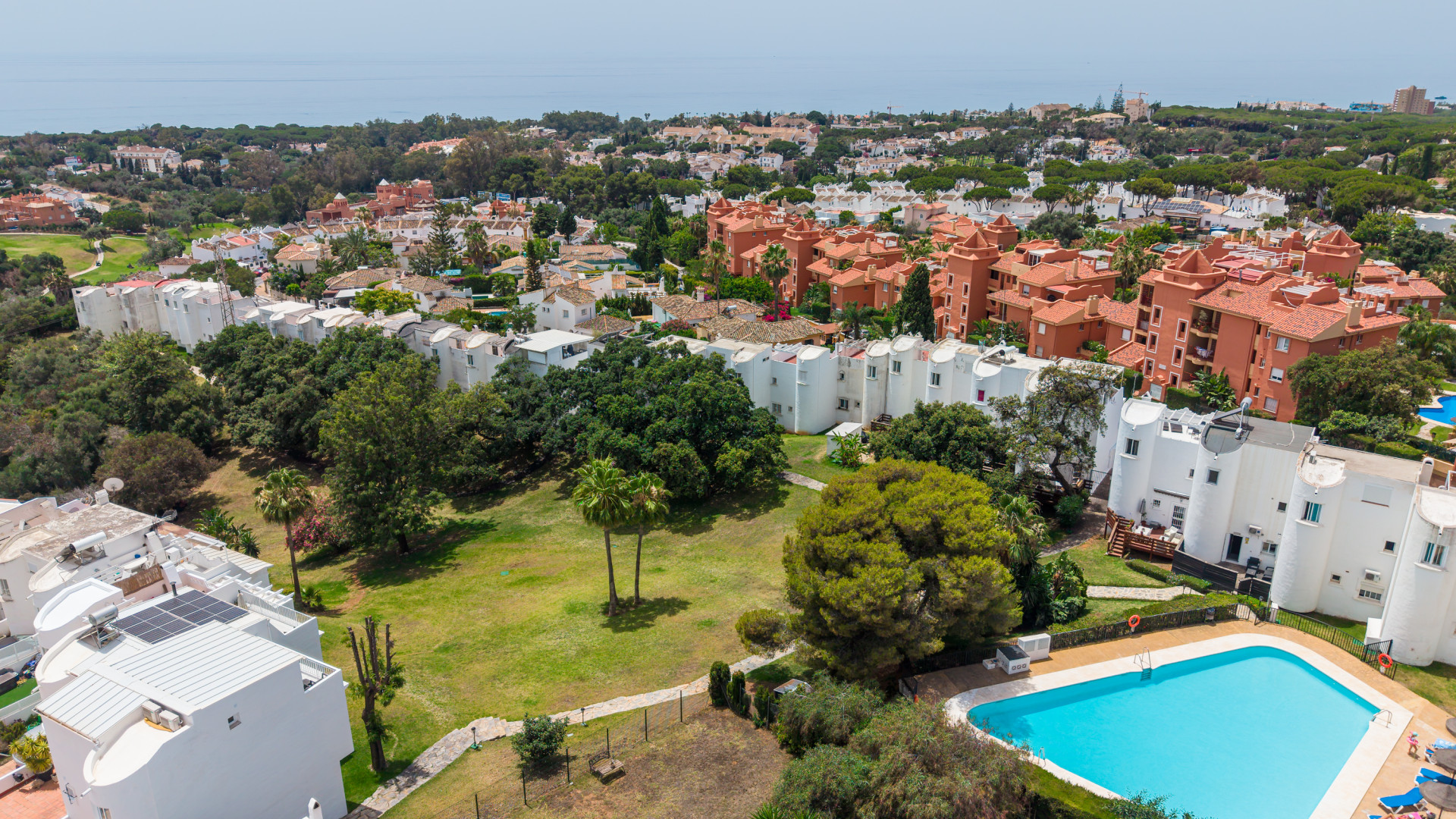 villa in Marbella Este — frame 3