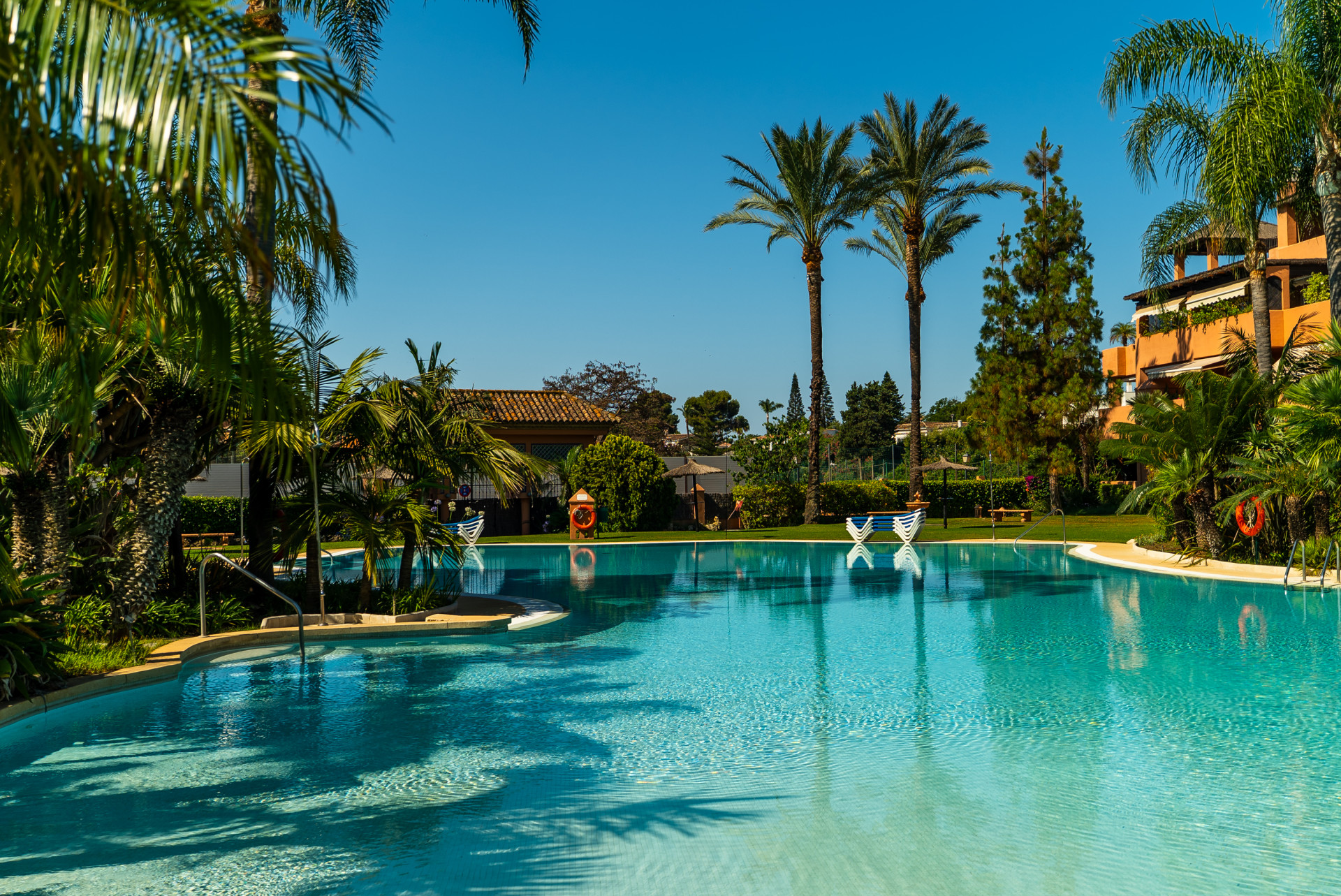 apartment in Guadalmina Baja