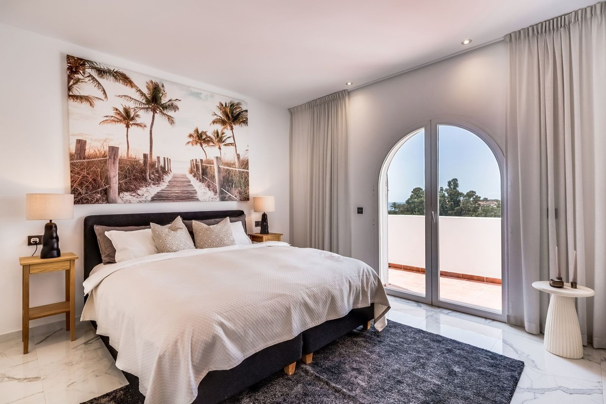 penthouse in Marbella - Puerto Banus — frame 3