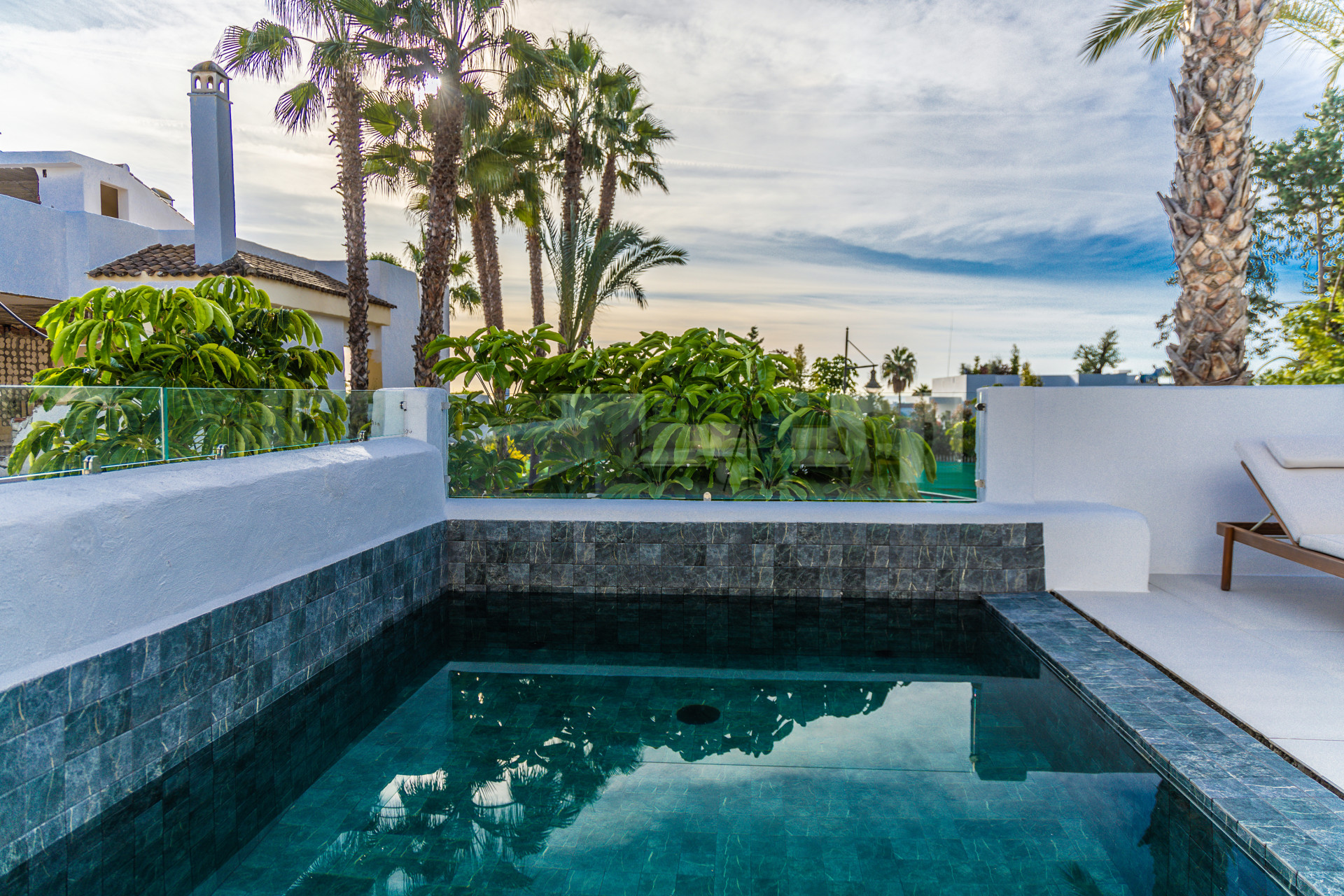 penthouse in Estepona East — frame 3