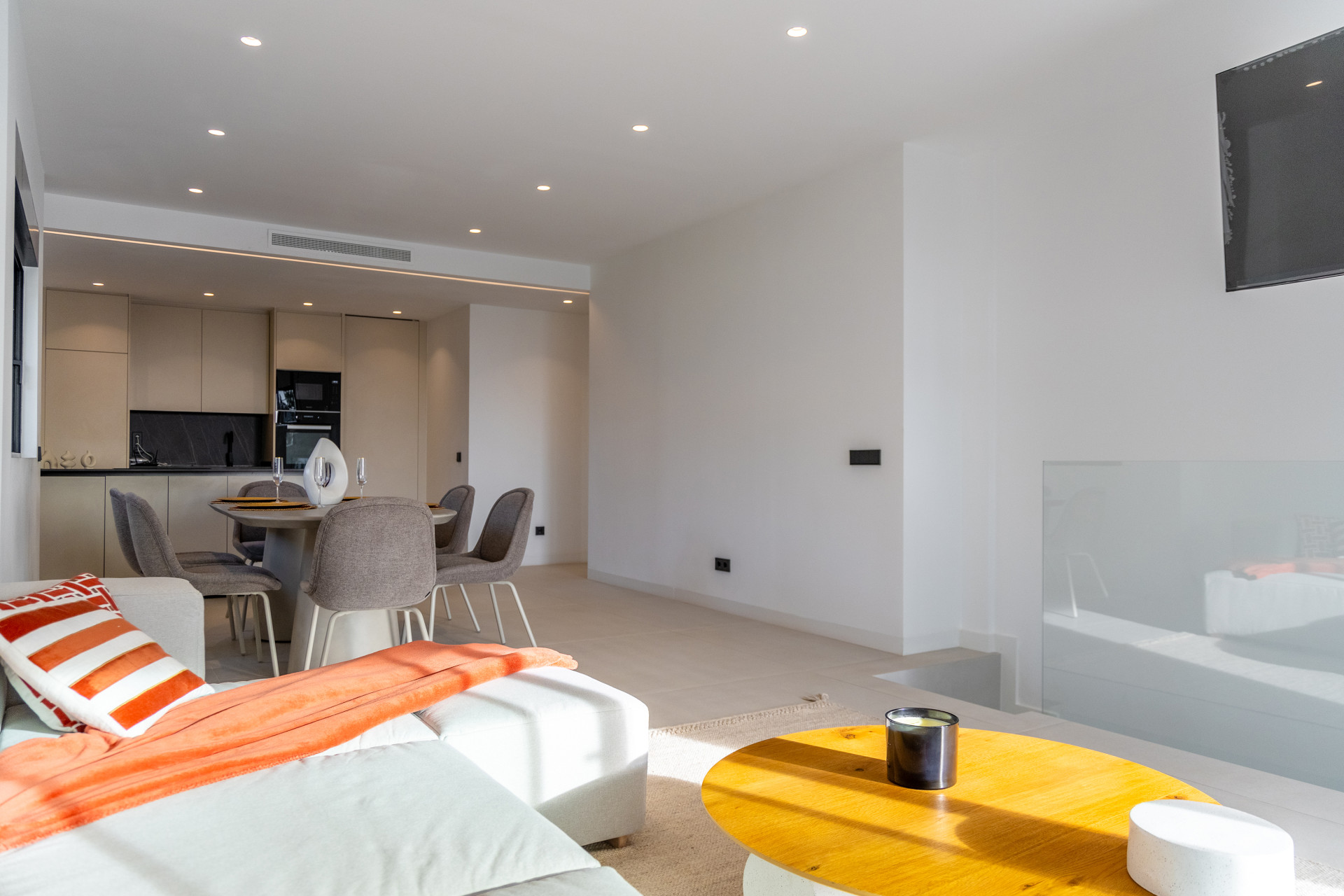 Penthouse in El Paraiso — frame 15