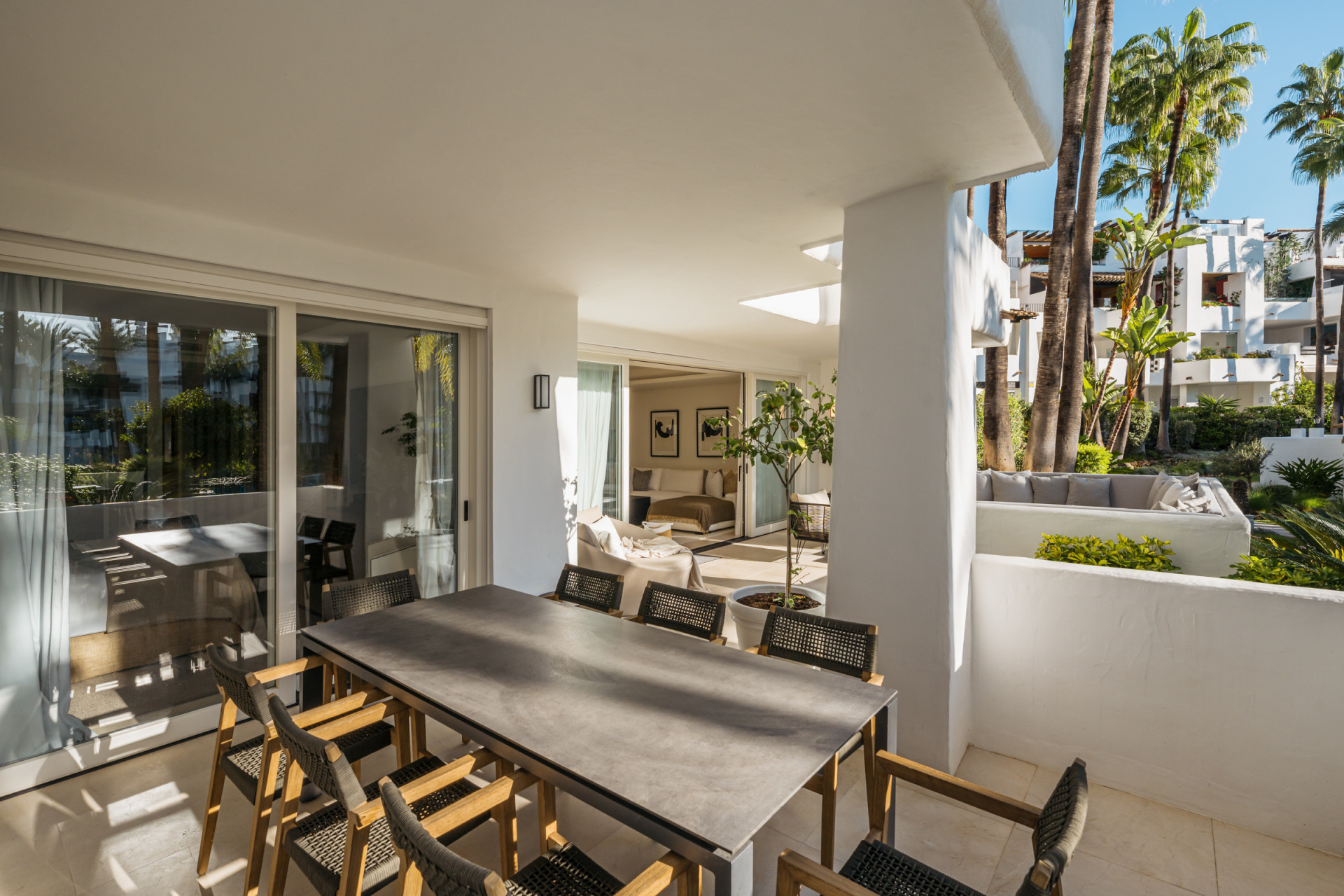 Apartment in Puente Romano — frame 20