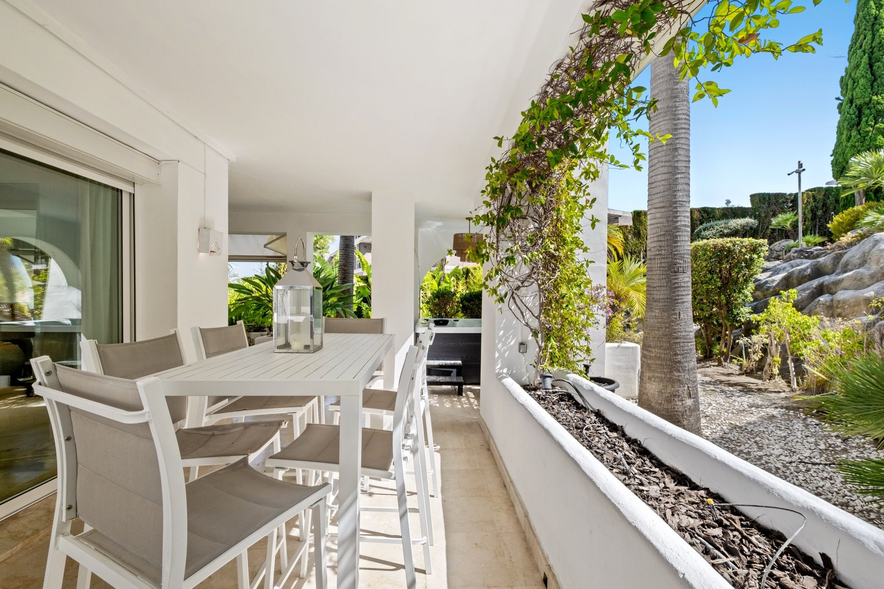 apartment in Marbella Este — frame 3