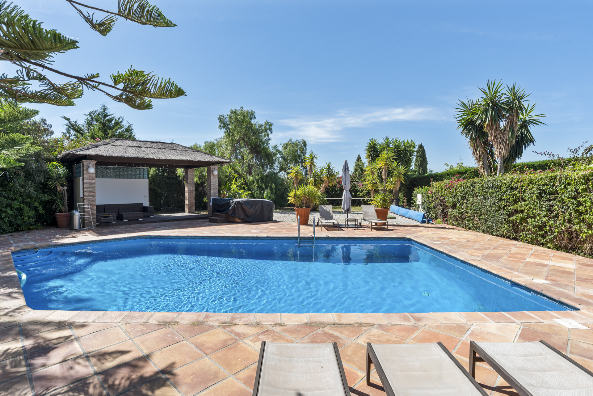 Image of Villa - 5 Bedrooms - 4 Bathrooms for Sale in Malaga-Benahavis-Spain, Image 2