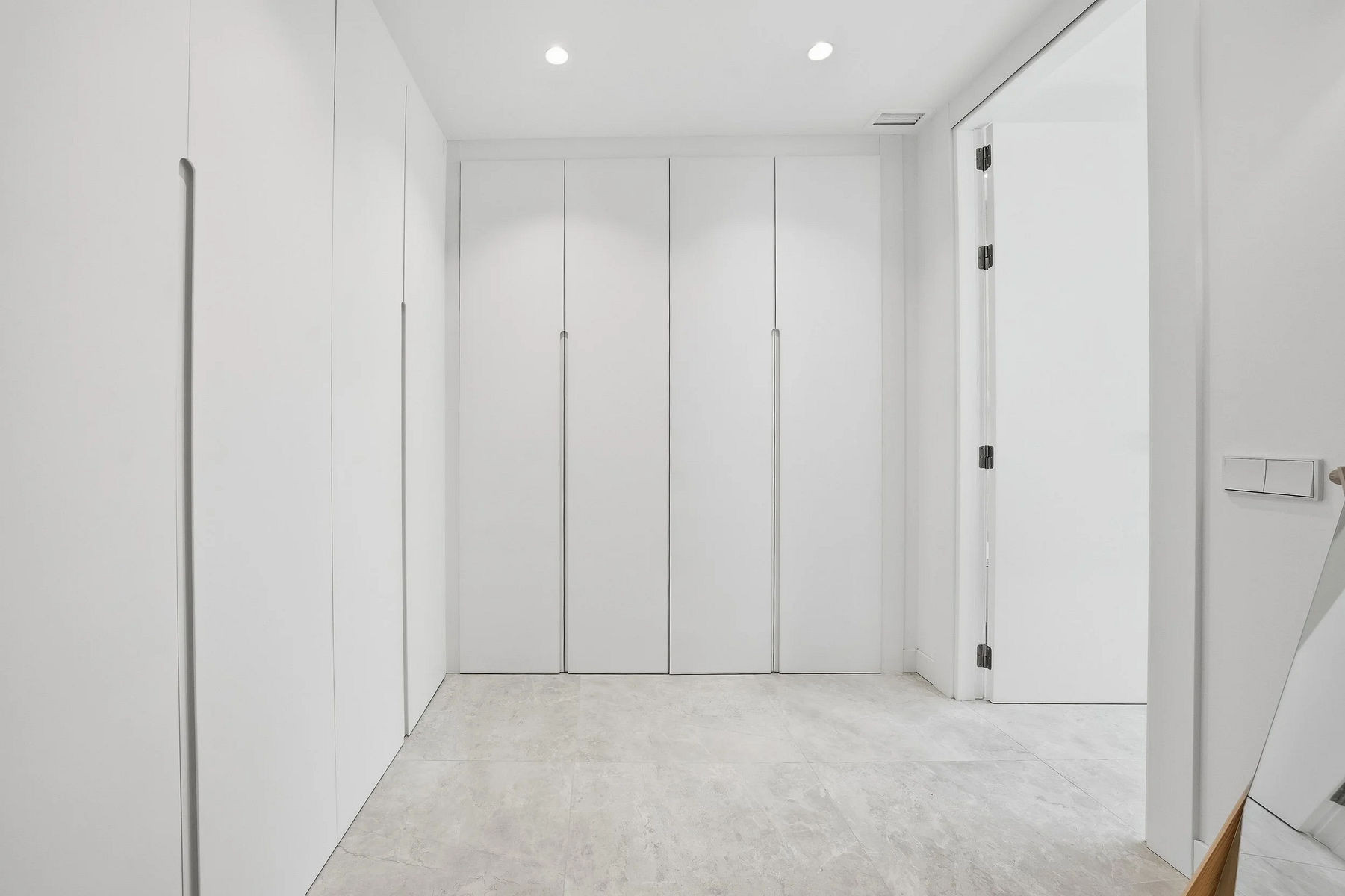  Image of Ground Floor Apartment - 4 Bedrooms - 3 Bathrooms for sale in Malaga-Marbella-Spain, Image 39