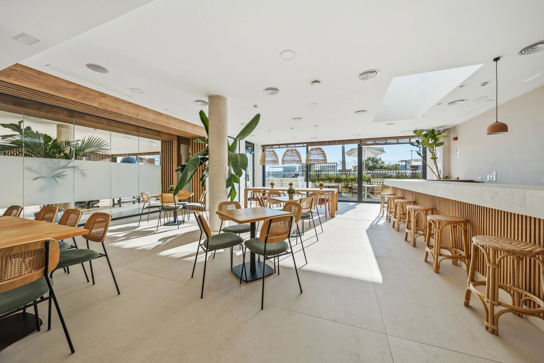  Image of Ground Floor Apartment - 4 Bedrooms - 3 Bathrooms for sale in Malaga-Marbella-Spain, Image 47