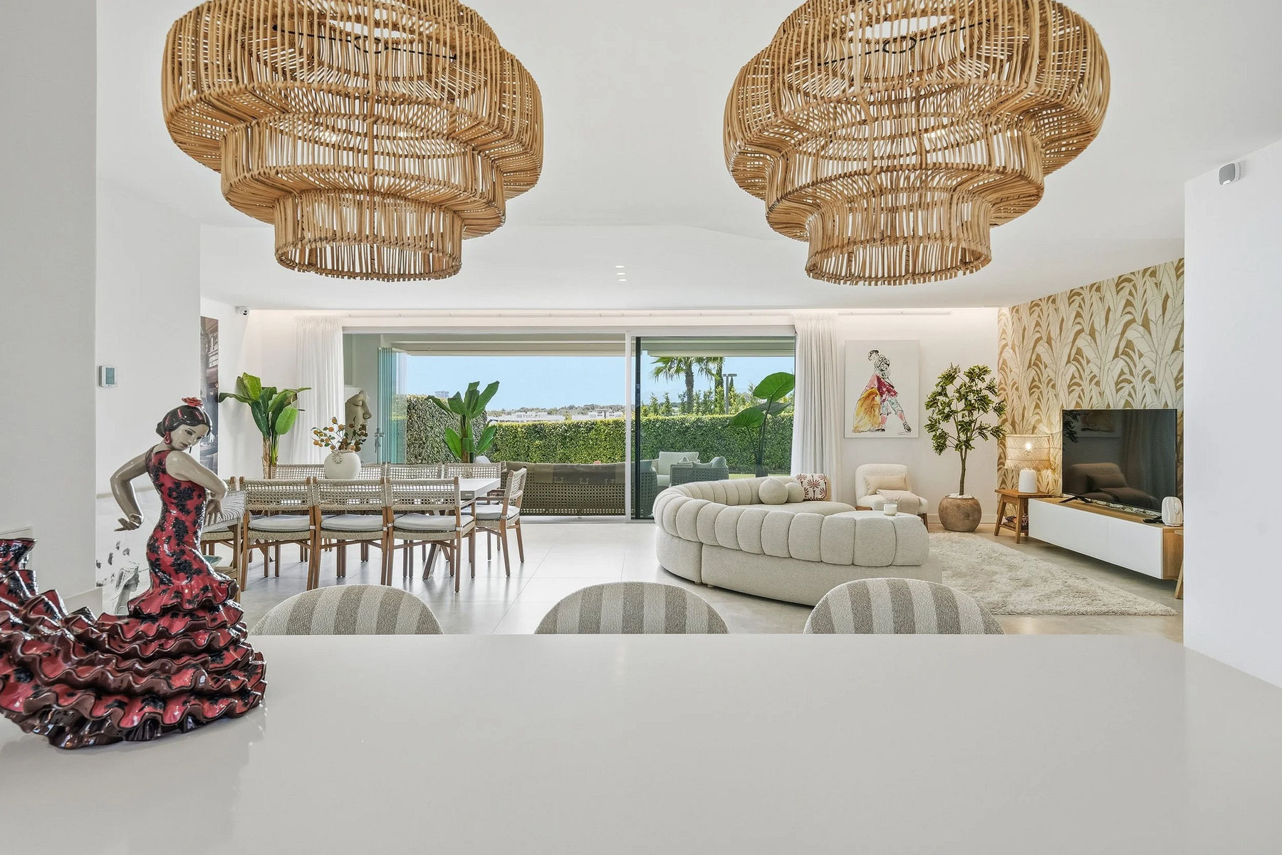 Image of Ground Floor Apartment - 4 Bedrooms - 3 Bathrooms for Sale in Malaga-Marbella-Spain, Image 5