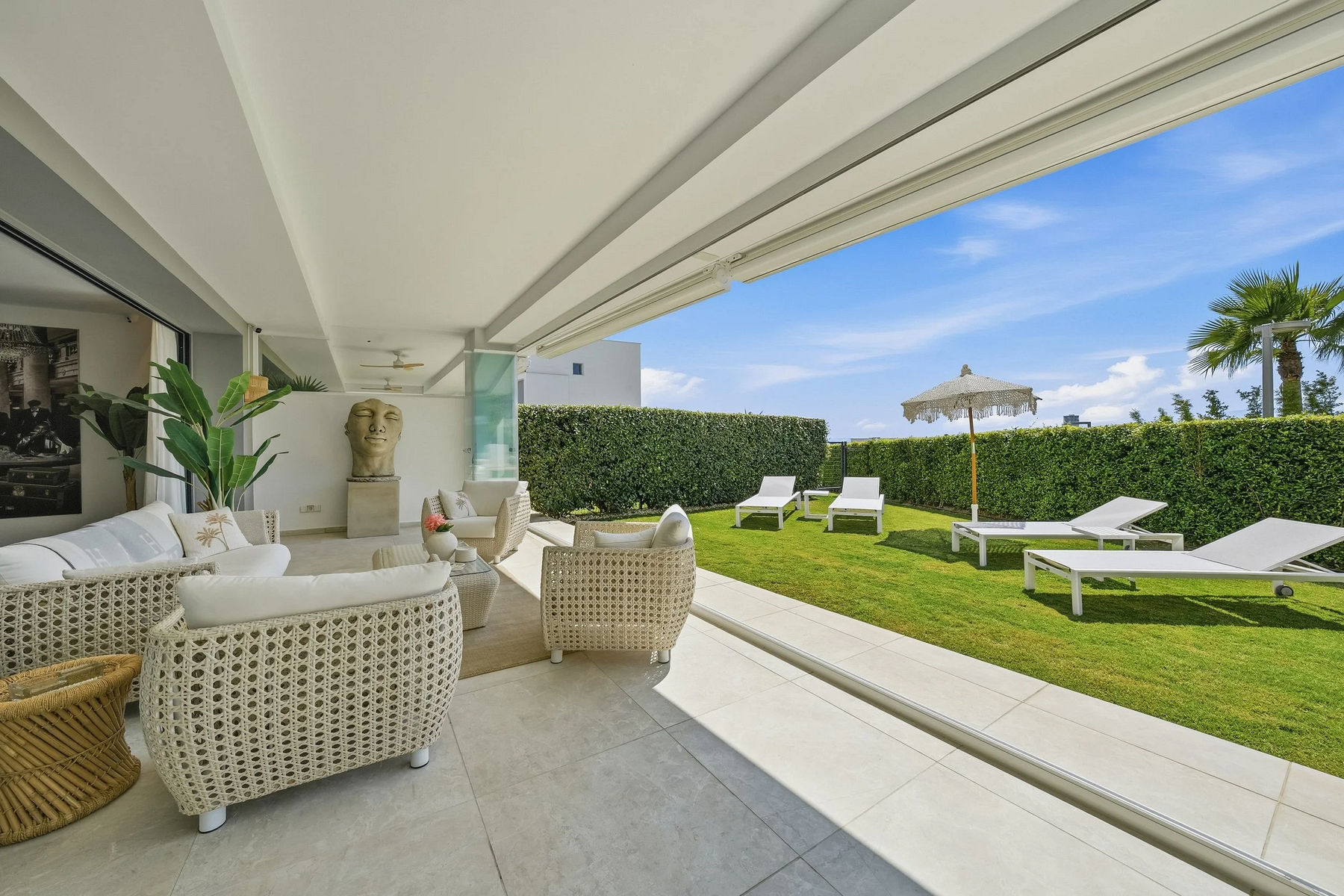  Image of Ground Floor Apartment - 4 Bedrooms - 3 Bathrooms for sale in Malaga-Marbella-Spain, Image 15