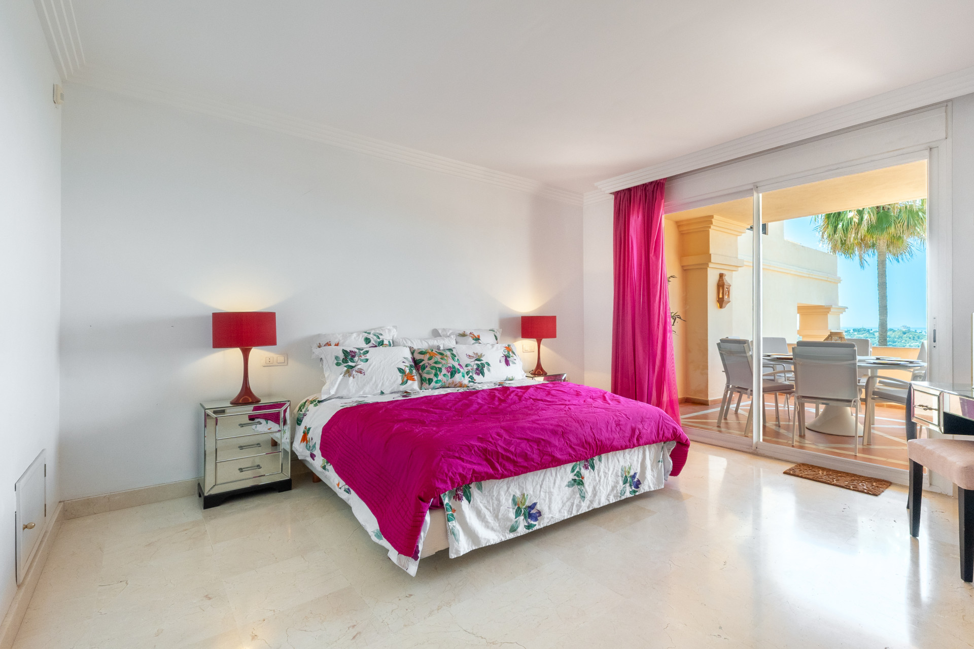 Image of Apartment - 2 Bedrooms - 2 Bathrooms for Sale in Malaga-Marbella-Spain, Image 3