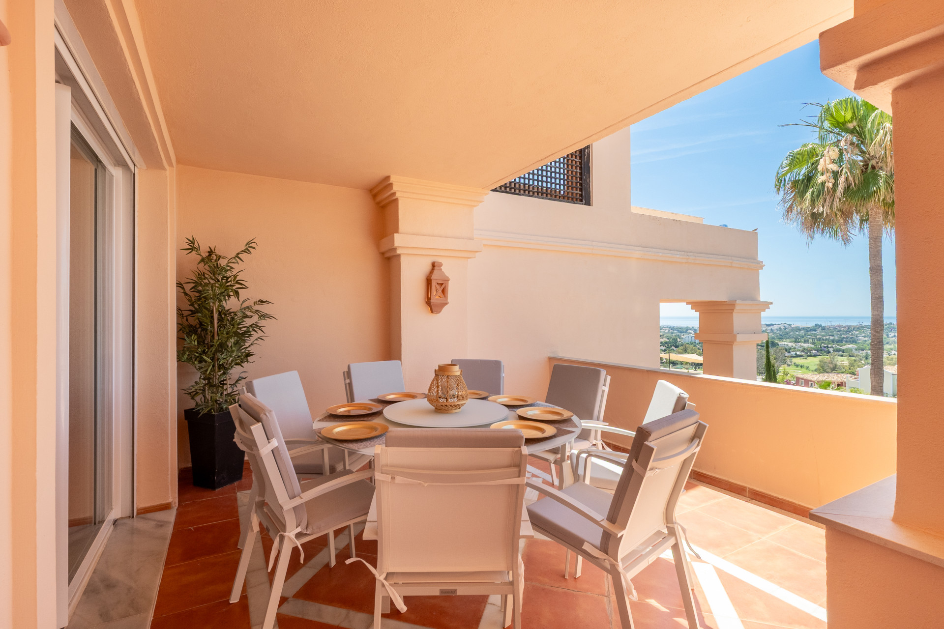 Image of Apartment - 2 Bedrooms - 2 Bathrooms for Sale in Malaga-Marbella-Spain, Image 1