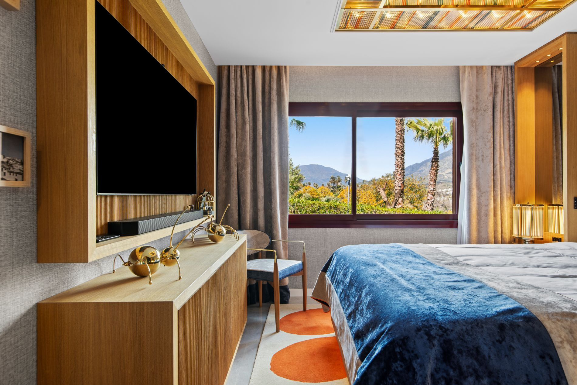  Image of Ground Floor Apartment - 3 Bedrooms - 3 Bathrooms for sale in Malaga-Marbella-Spain, Image 7