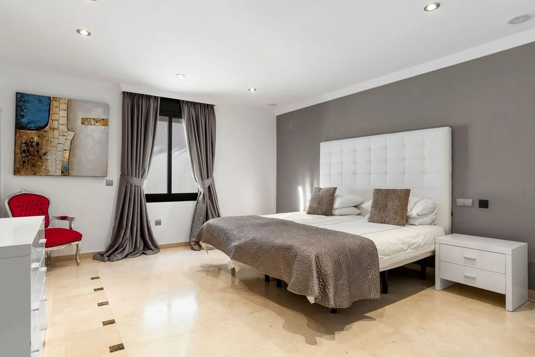  Image of Villa - 8 Bedrooms - 8 Bathrooms for sale in Malaga-Marbella-Spain, Image 21