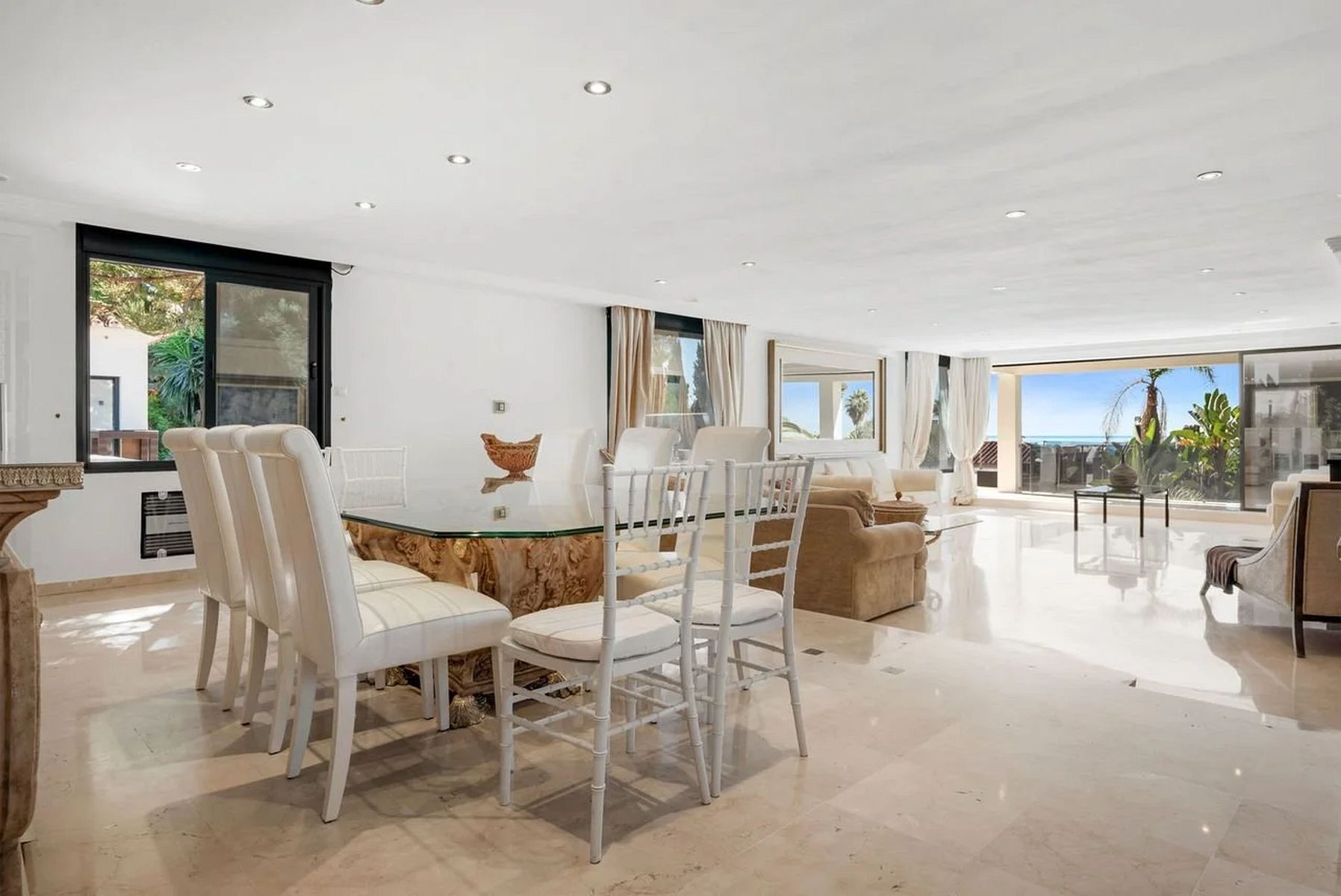  Image of Villa - 8 Bedrooms - 8 Bathrooms for sale in Malaga-Marbella-Spain, Image 7
