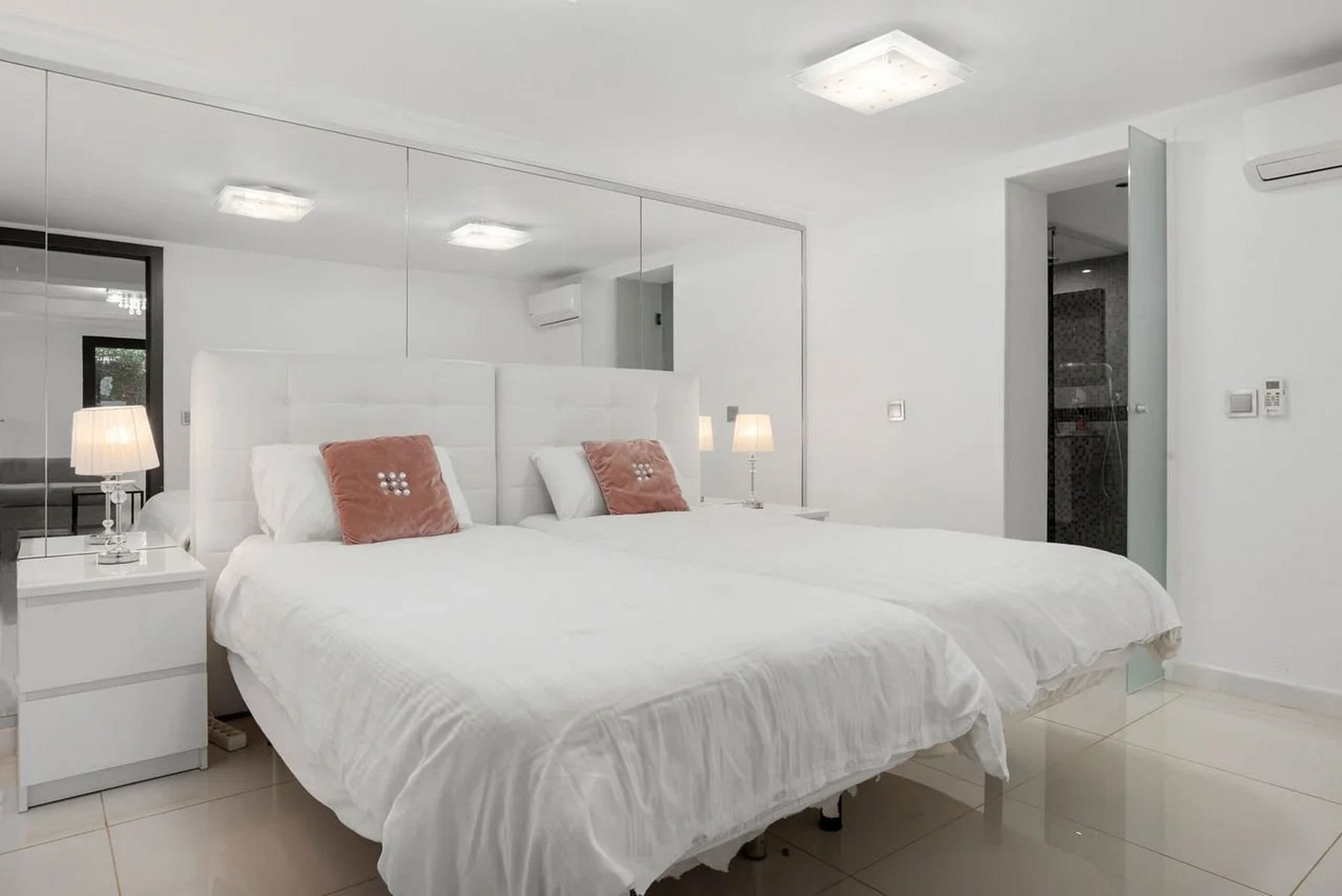  Image of Villa - 8 Bedrooms - 8 Bathrooms for sale in Malaga-Marbella-Spain, Image 22