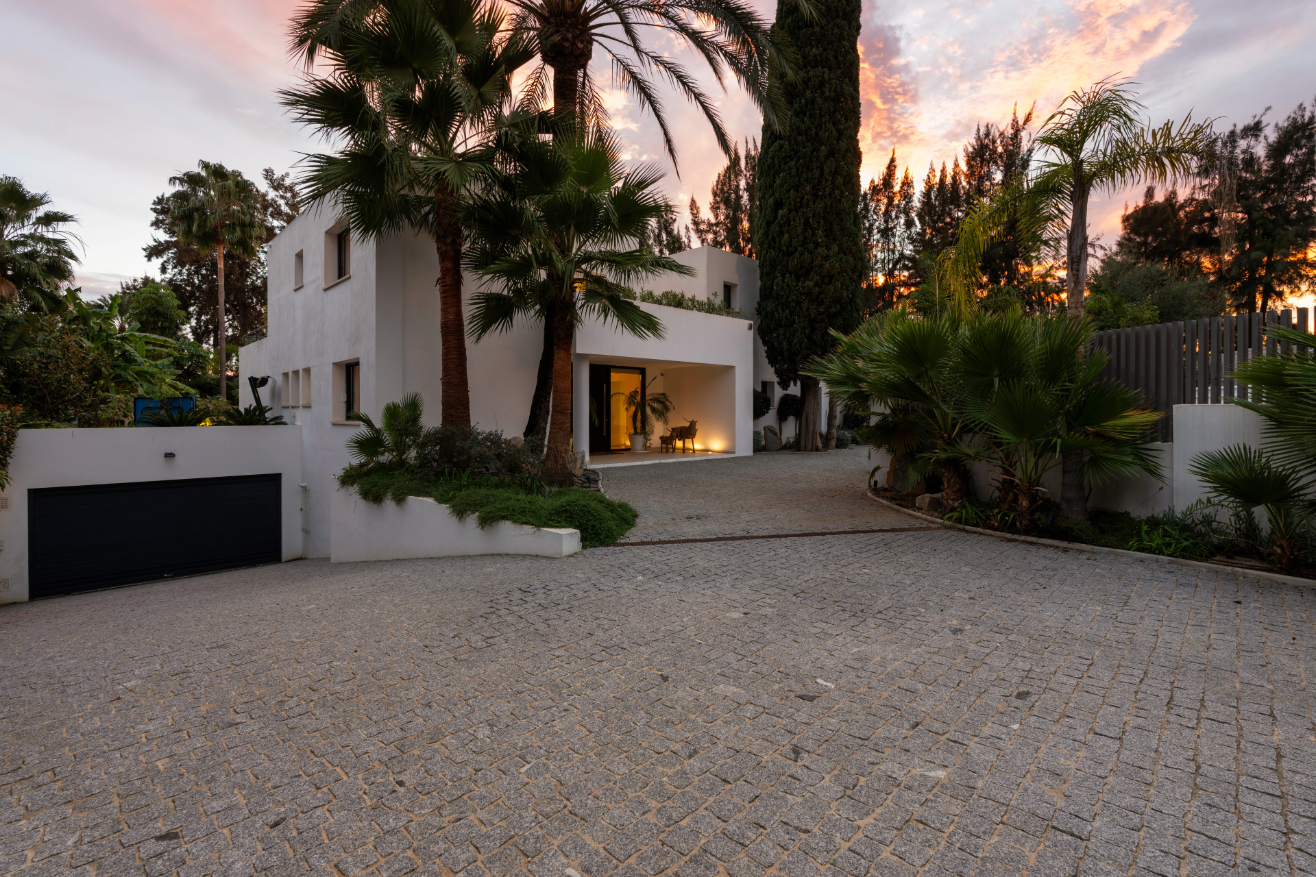  Image of Villa - 6 Bedrooms - 7 Bathrooms for sale in Malaga-Marbella-Spain, Image 15
