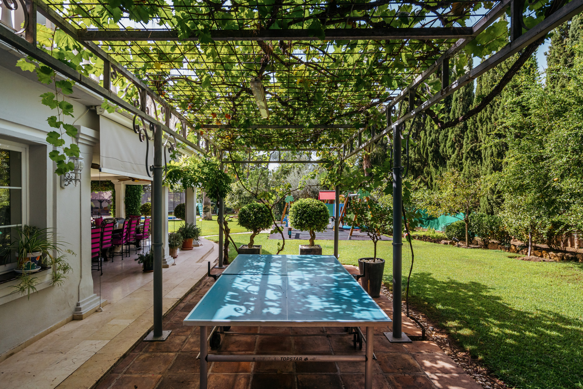  Image of Villa - 5 Bedrooms - 6 Bathrooms for sale in Malaga-Marbella-Spain, Image 10