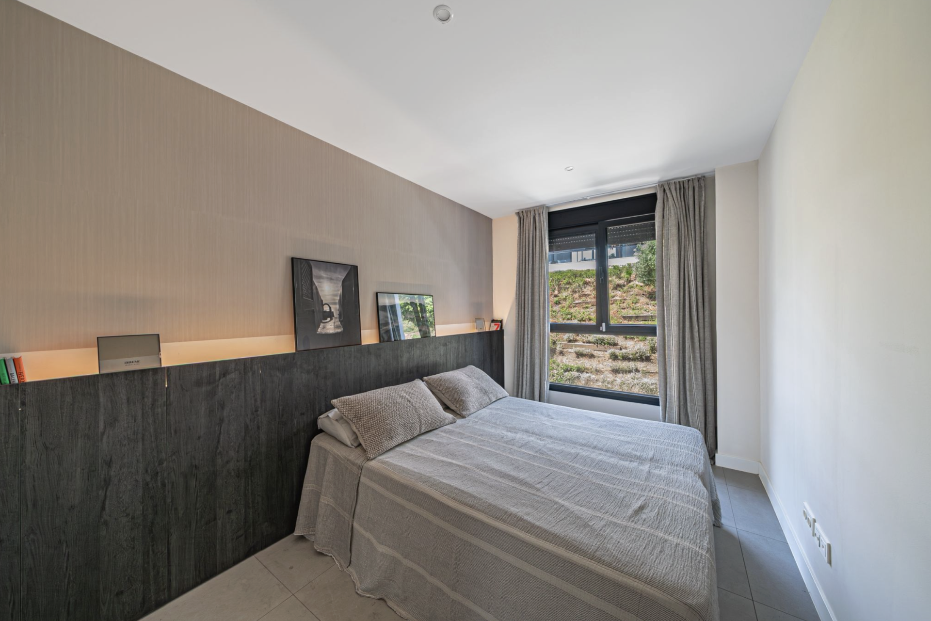 Image of Apartment - 3 Bedrooms - 2 Bathrooms for Sale in Malaga-Estepona-Spain, Image 5