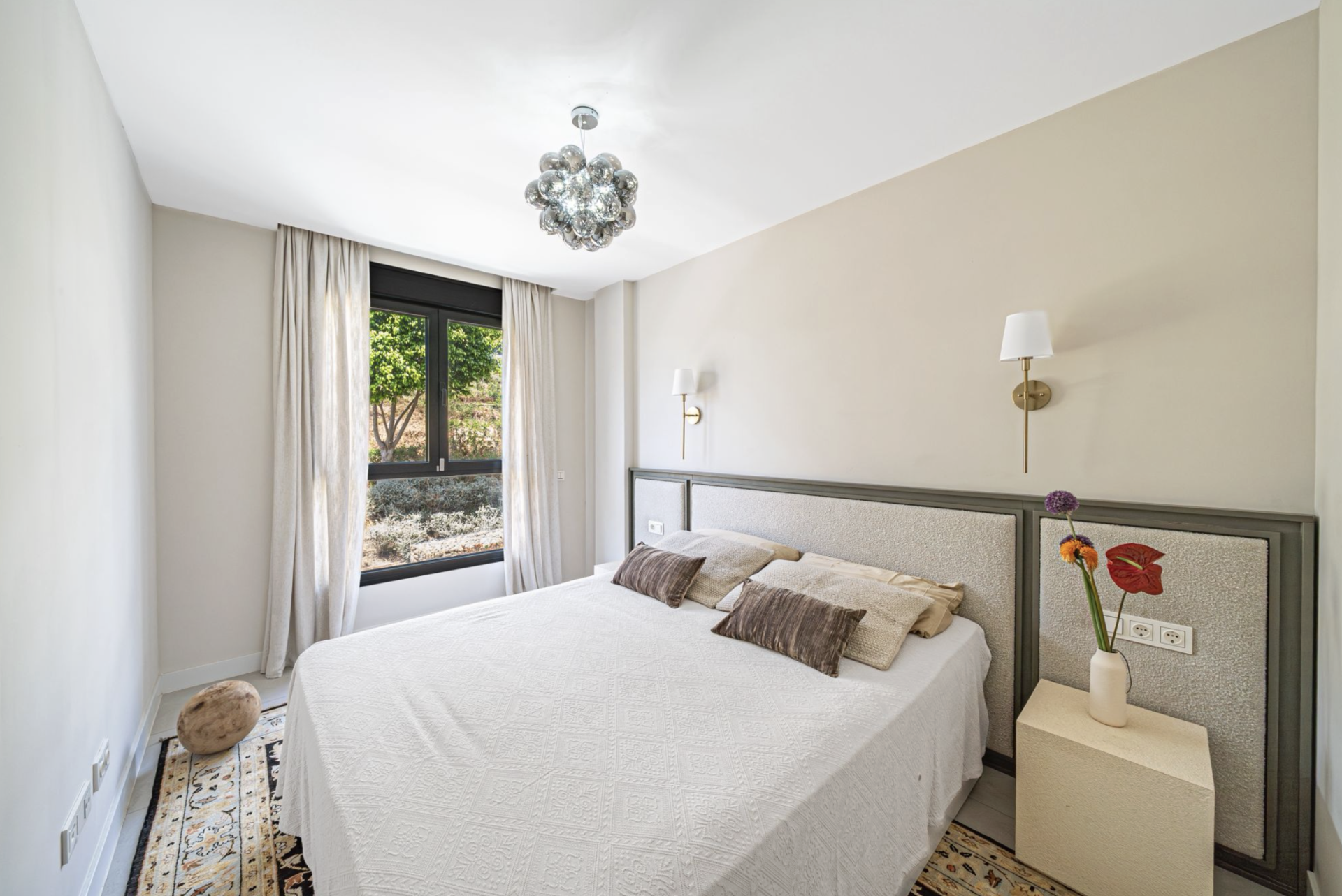  Image of Apartment - 3 Bedrooms - 2 Bathrooms for sale in Malaga-Estepona-Spain, Image 6