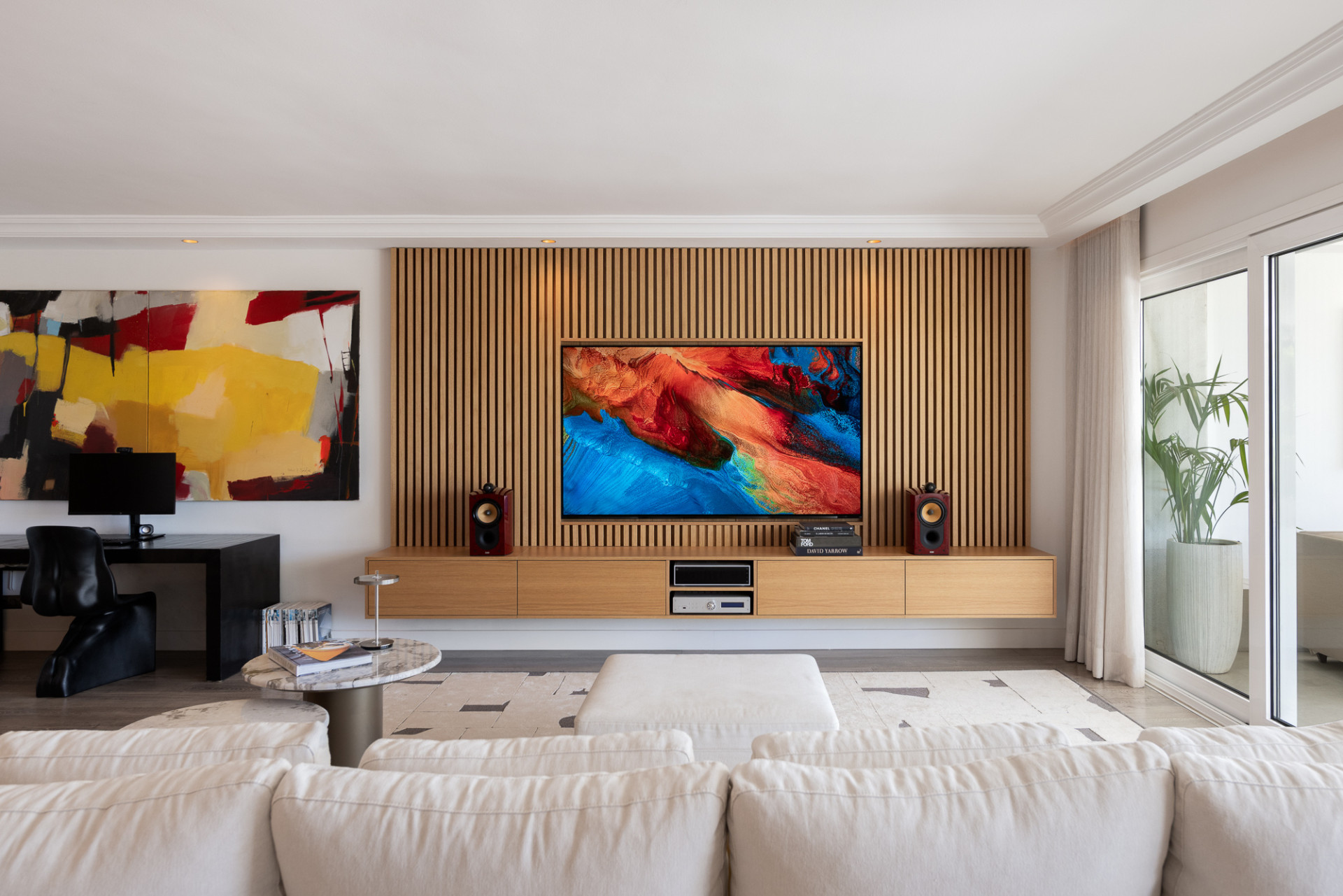  Image of Ground Floor Apartment - 3 Bedrooms - 3 Bathrooms for sale in Malaga-Marbella-Spain, Image 7