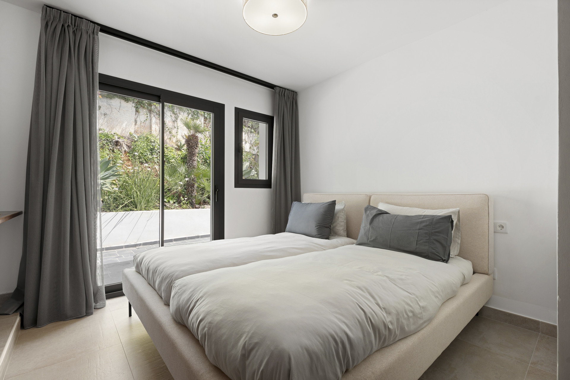  Image of Villa - 4 Bedrooms - 3 Bathrooms for sale in Malaga-Marbella-Spain, Image 17