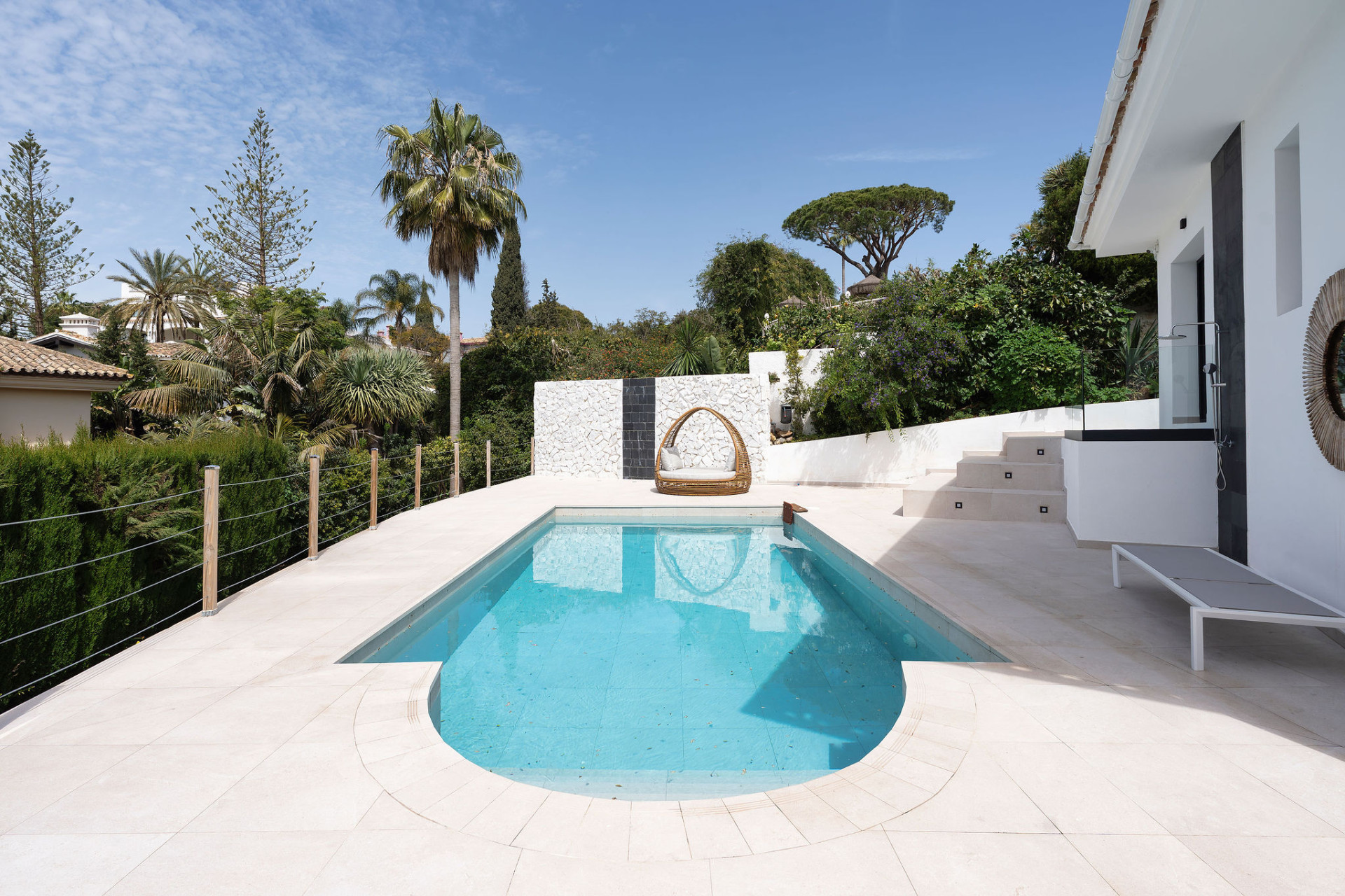  Image of Villa - 4 Bedrooms - 3 Bathrooms for sale in Malaga-Marbella-Spain, Image 25