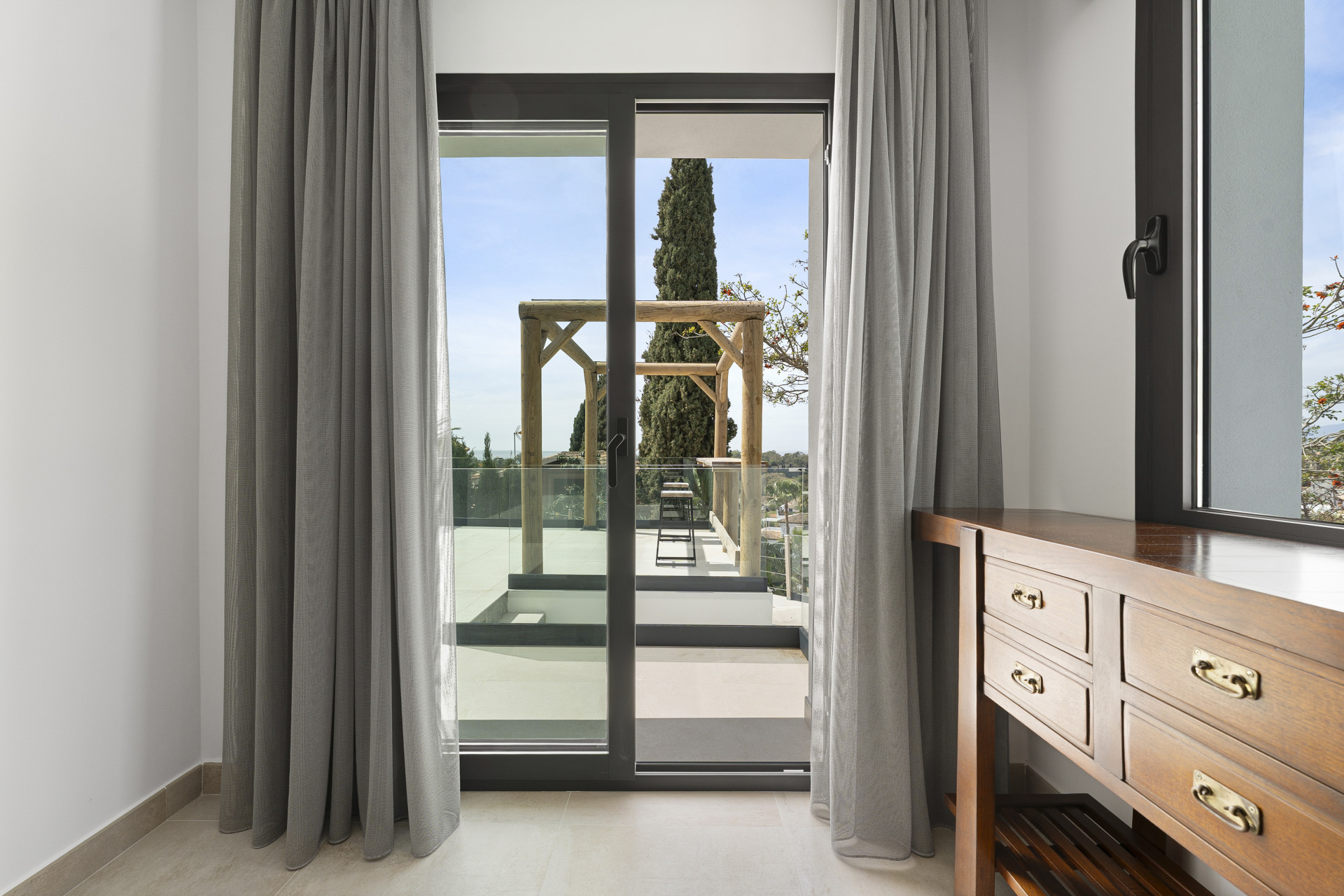  Image of Villa - 4 Bedrooms - 3 Bathrooms for sale in Malaga-Marbella-Spain, Image 15