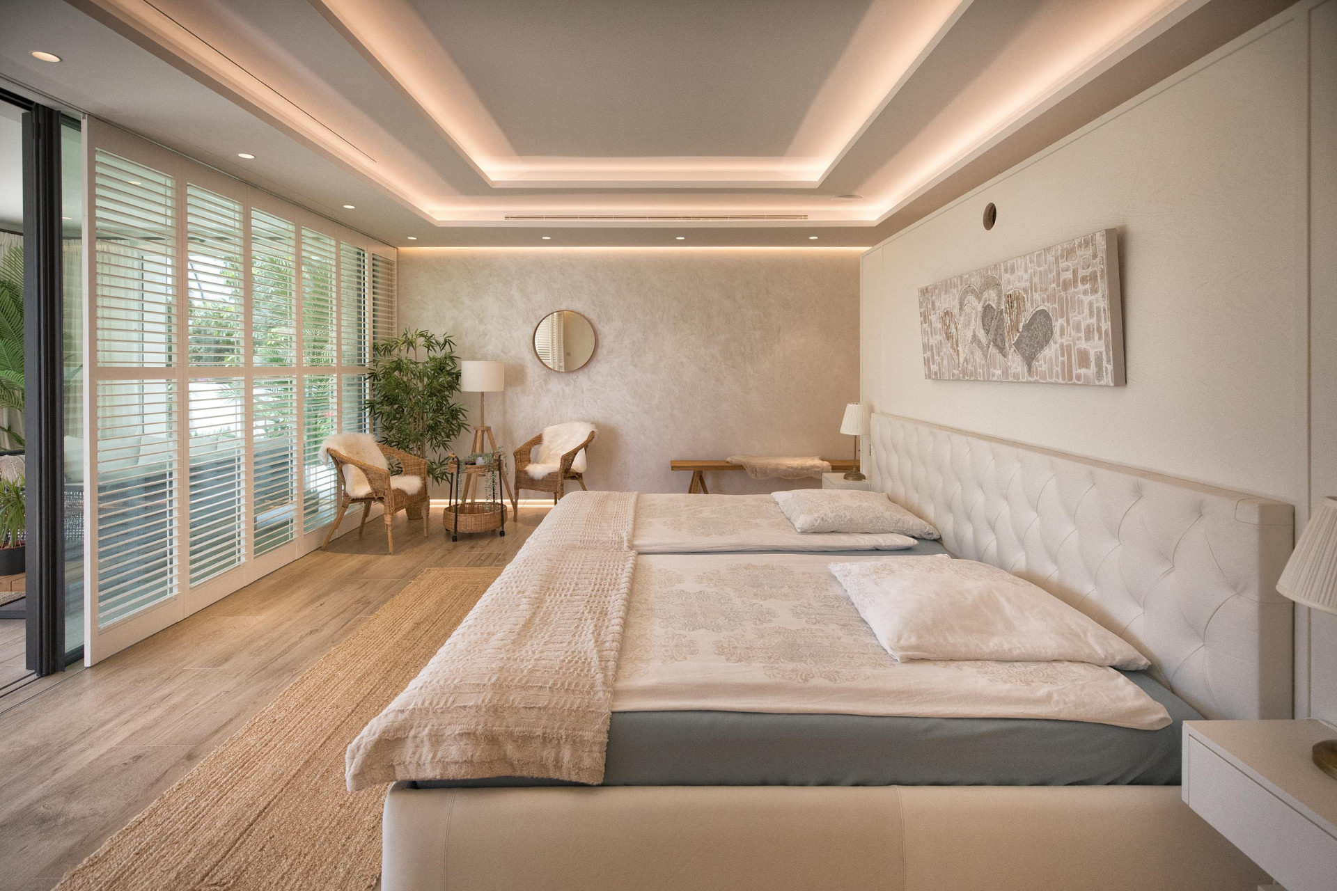  Image of Villa - 7 Bedrooms - 5 Bathrooms for rent in Malaga-Estepona-Spain, Image 12