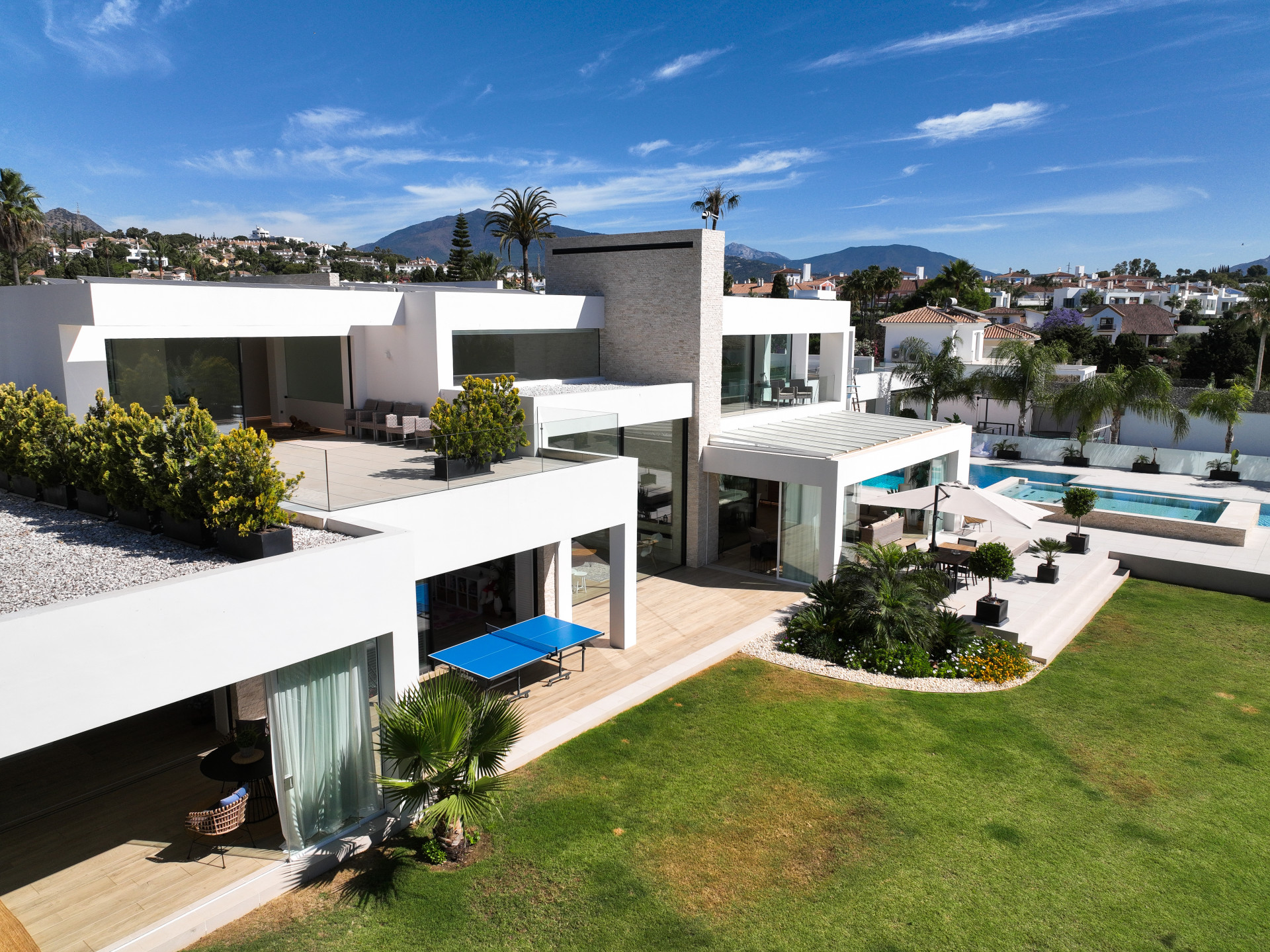  Image of Villa - 7 Bedrooms - 5 Bathrooms for rent in Malaga-Estepona-Spain, Image 37