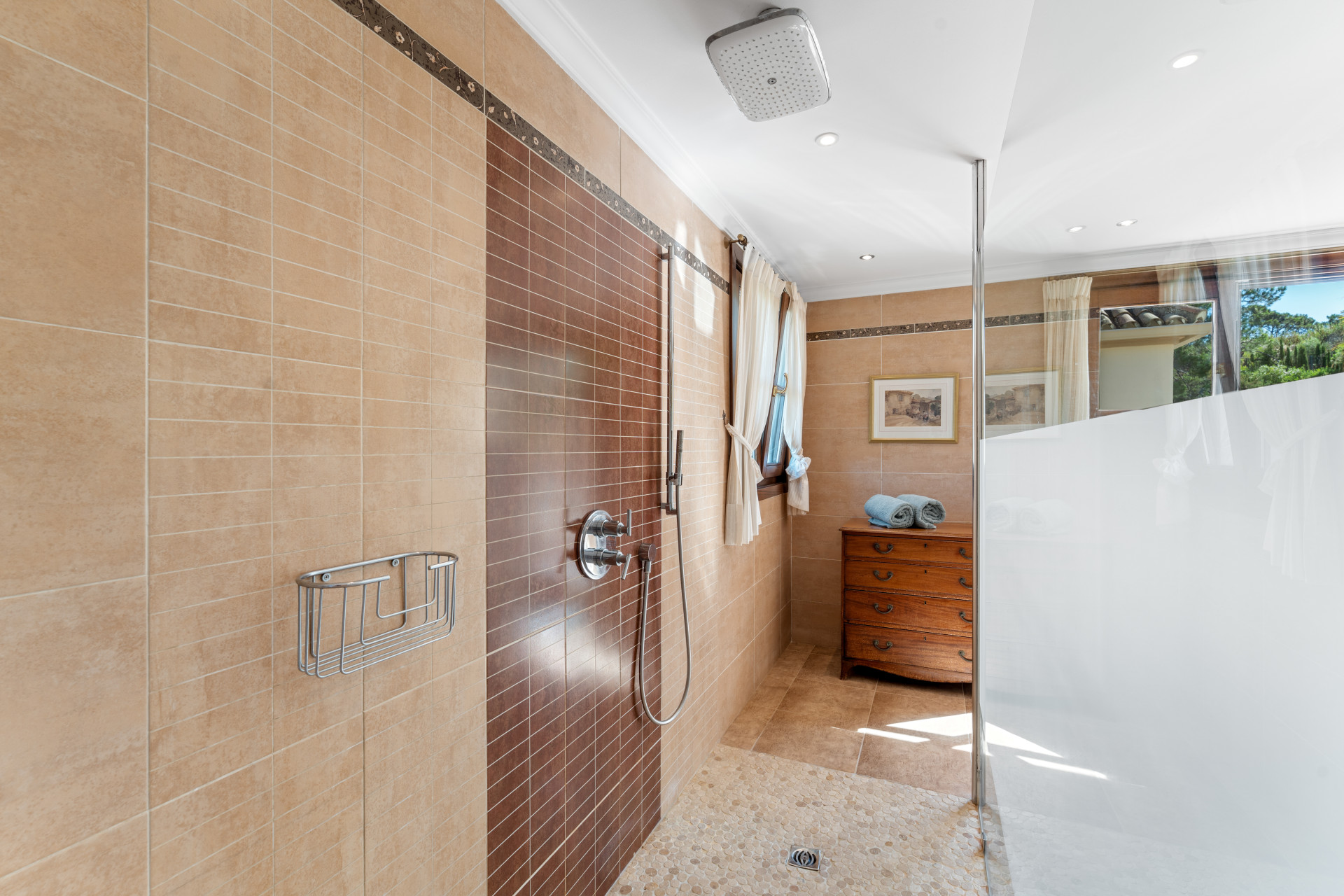  Image of Villa - 5 Bedrooms - 5 Bathrooms for sale in Malaga-Estepona-Spain, Image 26