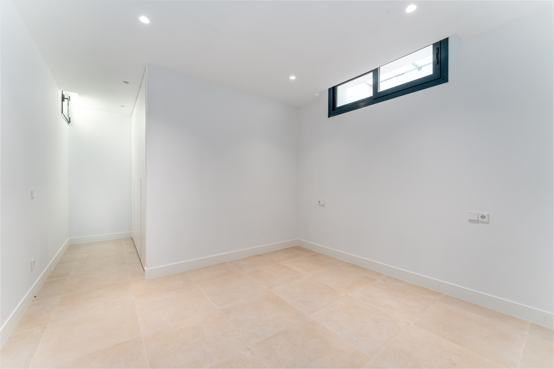  Image of Villa - 5 Bedrooms - 5 Bathrooms for sale in Malaga-Estepona-Spain, Image 20