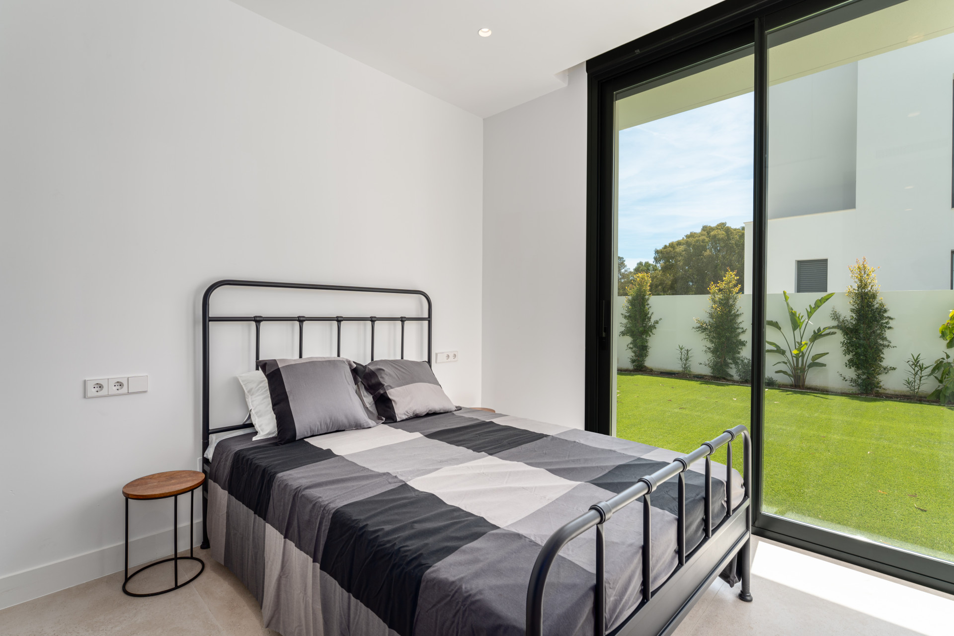  Image of Villa - 5 Bedrooms - 5 Bathrooms for sale in Malaga-Estepona-Spain, Image 10