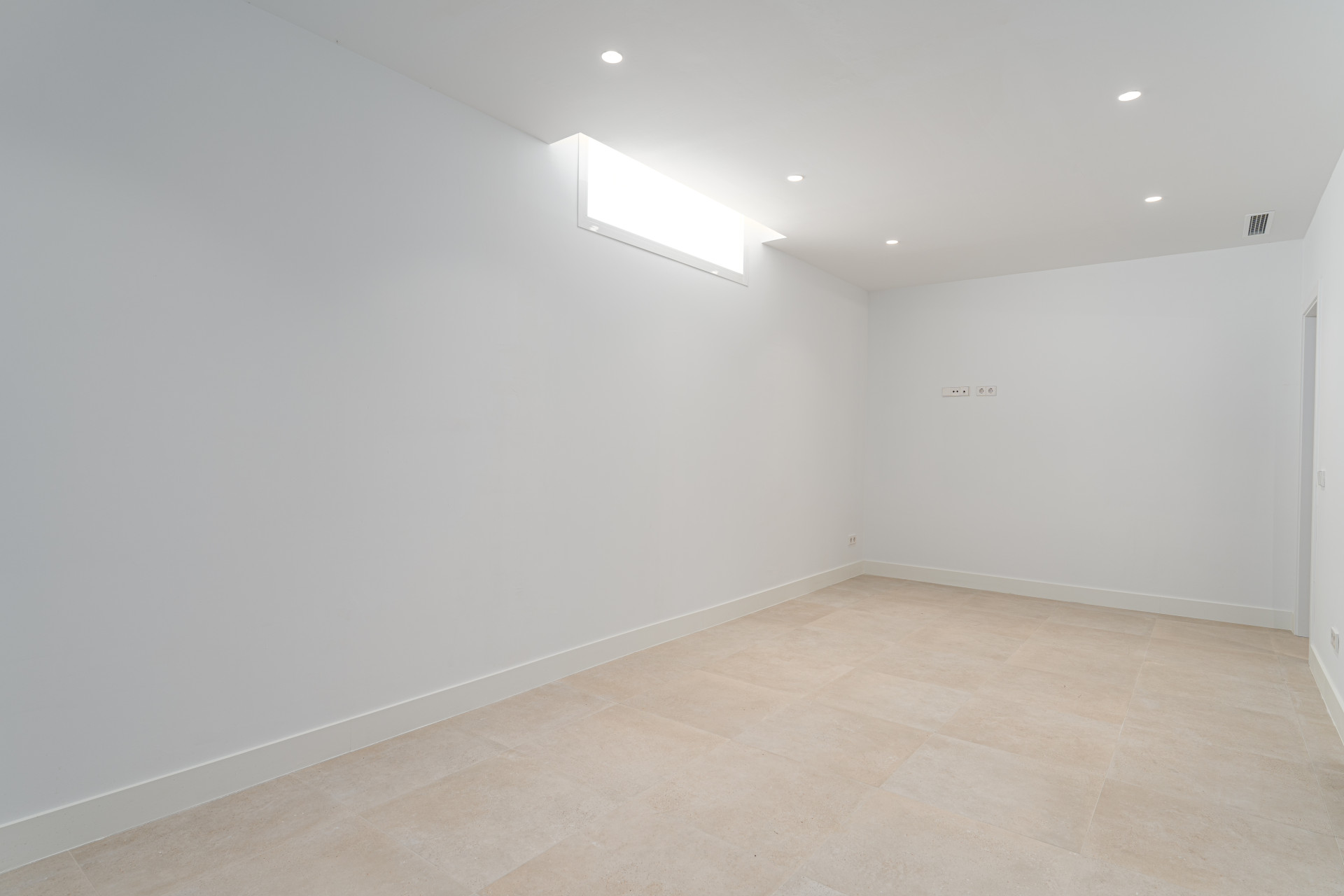  Image of Villa - 5 Bedrooms - 5 Bathrooms for sale in Malaga-Estepona-Spain, Image 17