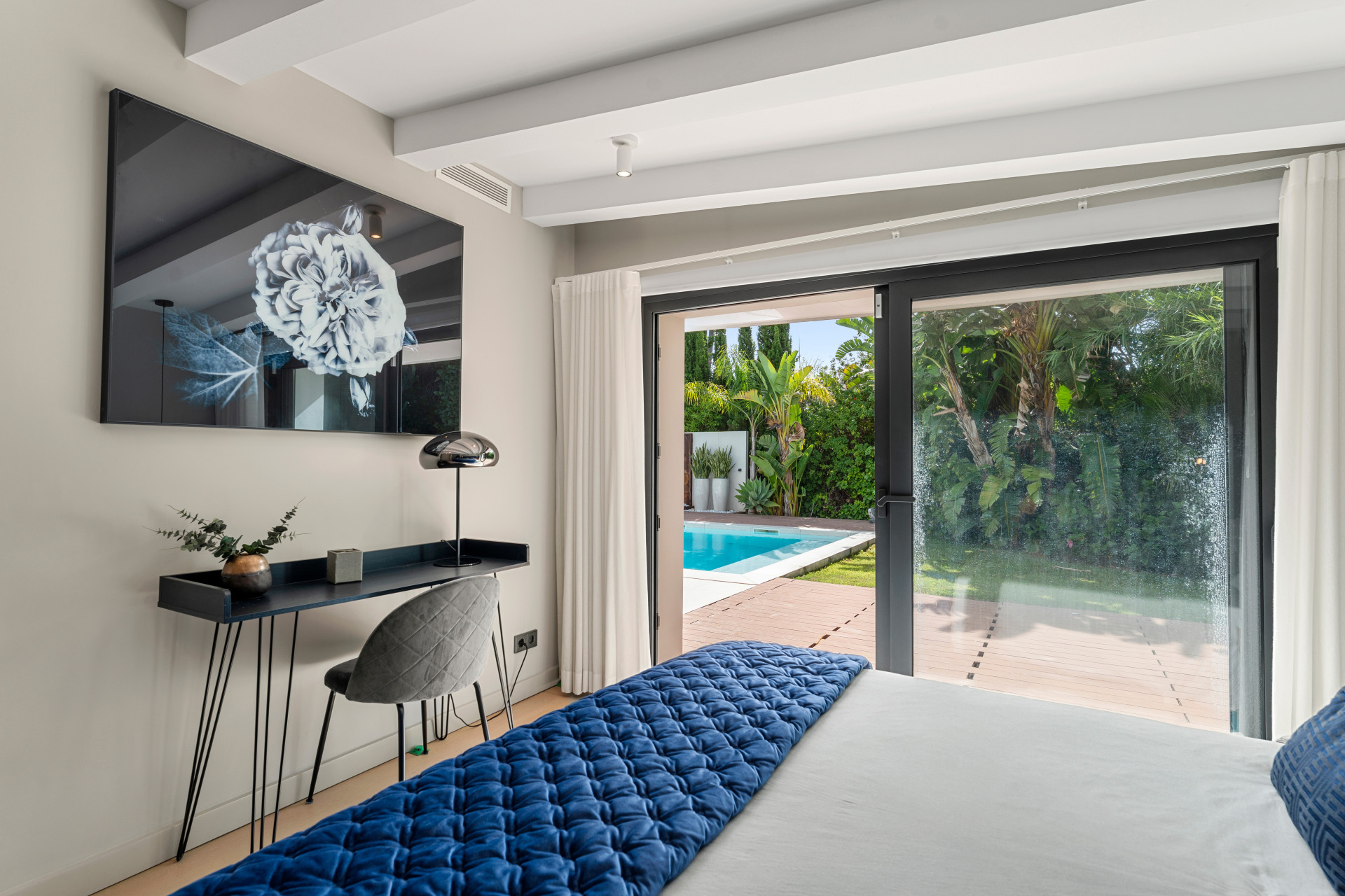  Image of Villa - 4 Bedrooms - 4 Bathrooms for sale in Malaga-Marbella-Spain, Image 28