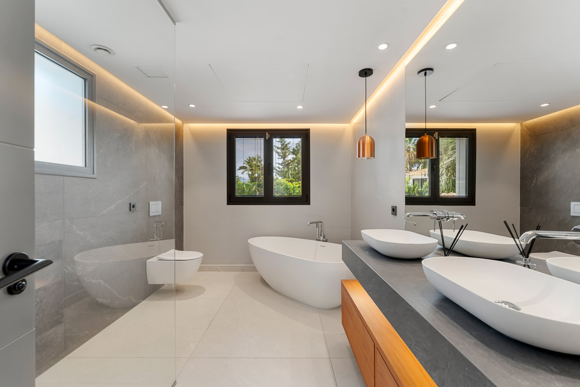  Image of Villa - 4 Bedrooms - 4 Bathrooms for sale in Malaga-Marbella-Spain, Image 23