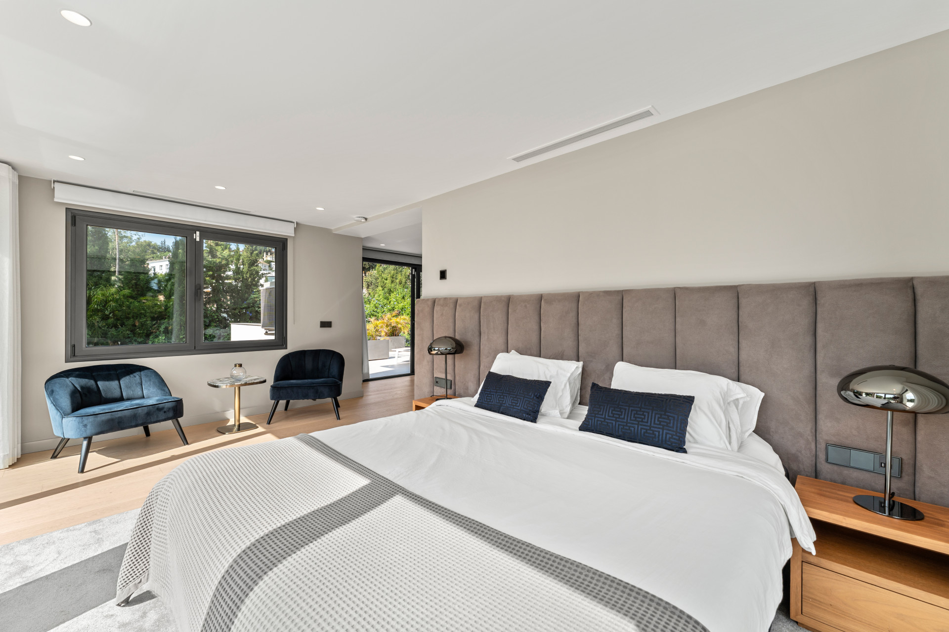  Image of Villa - 4 Bedrooms - 4 Bathrooms for sale in Malaga-Marbella-Spain, Image 30