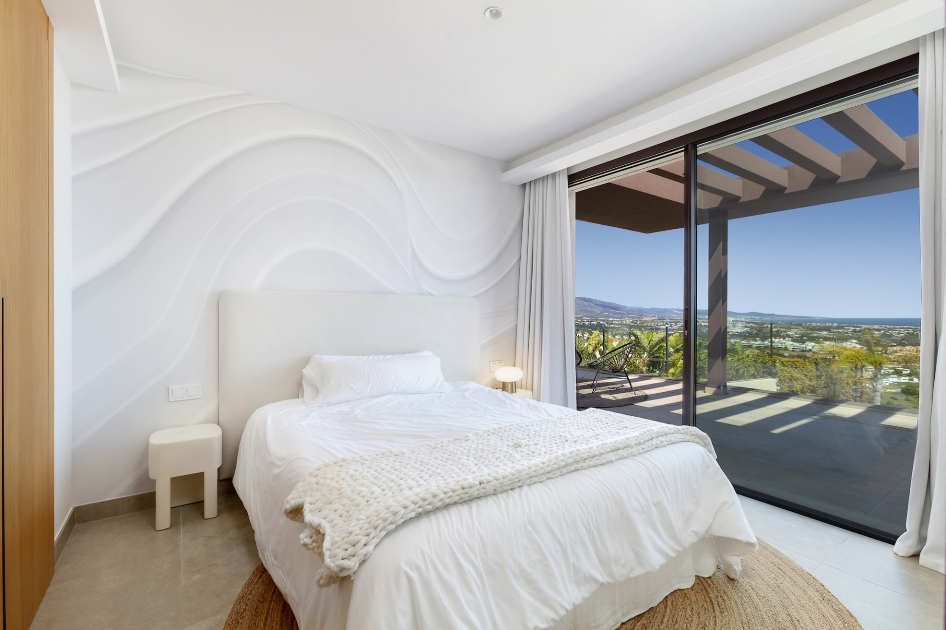  Image of Villa - 5 Bedrooms - 4 Bathrooms for sale in Malaga-Benahavis-Spain, Image 23