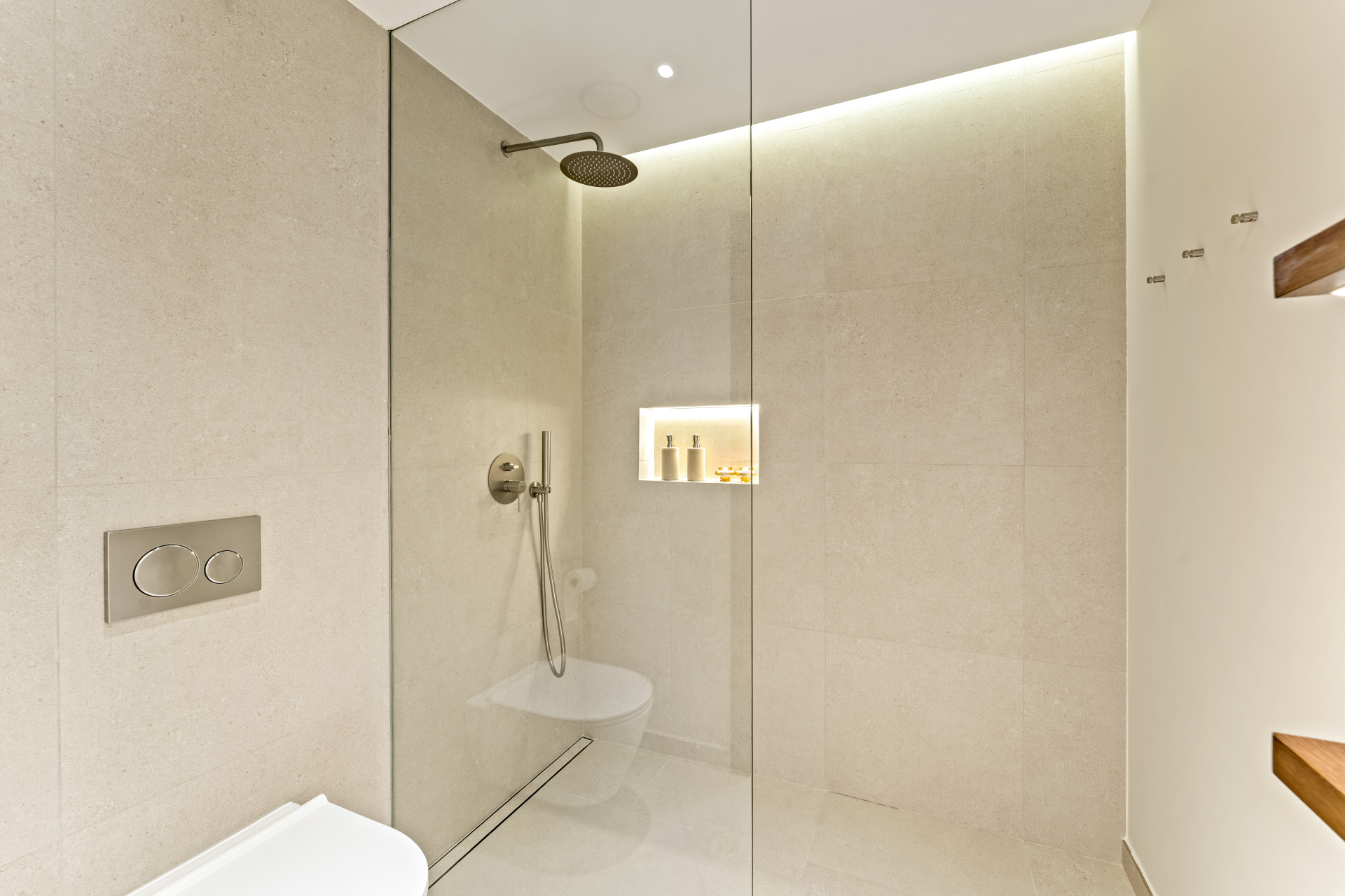  Image of Apartment - 3 Bedrooms - 2 Bathrooms for sale in Malaga-Marbella-Spain, Image 15