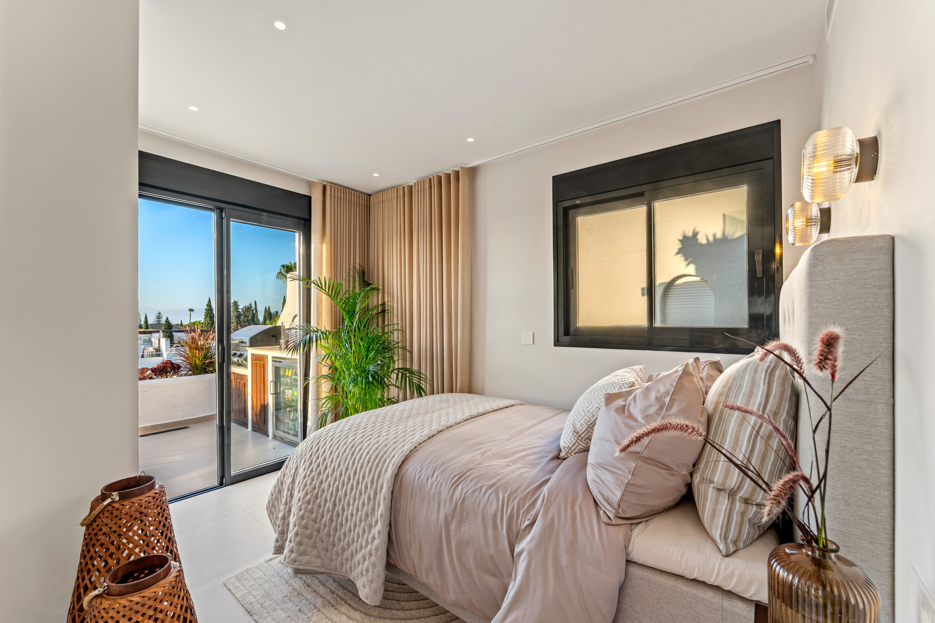  Image of Apartment - 3 Bedrooms - 2 Bathrooms for sale in Malaga-Marbella-Spain, Image 8