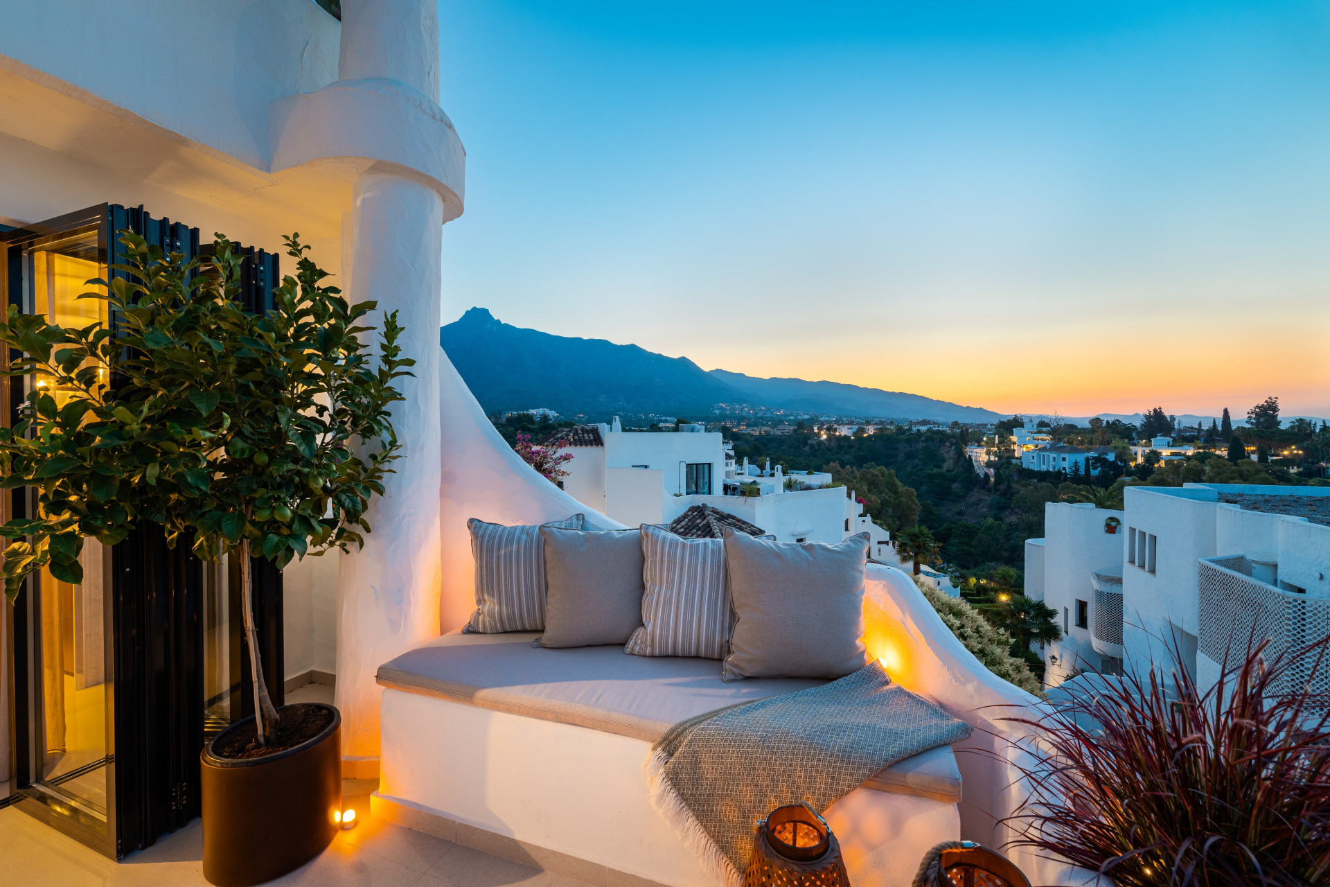  Image of Apartment - 3 Bedrooms - 2 Bathrooms for sale in Malaga-Marbella-Spain, Image 22