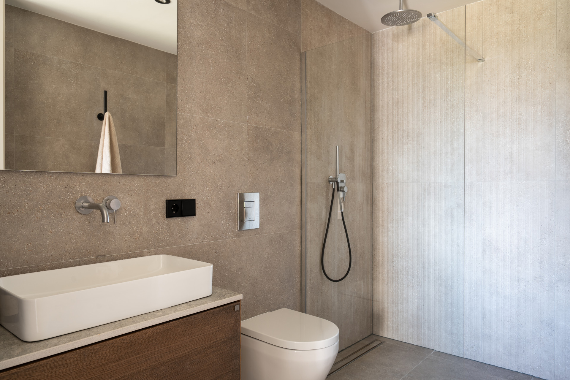  Image of Ground Floor Apartment - 3 Bedrooms - 2 Bathrooms for sale in Malaga-Marbella-Spain, Image 11
