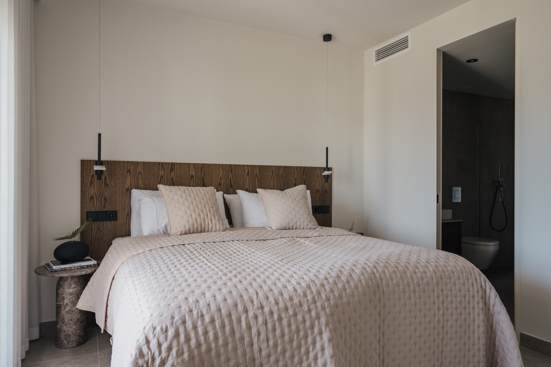  Image of Ground Floor Apartment - 3 Bedrooms - 2 Bathrooms for sale in Malaga-Marbella-Spain, Image 14