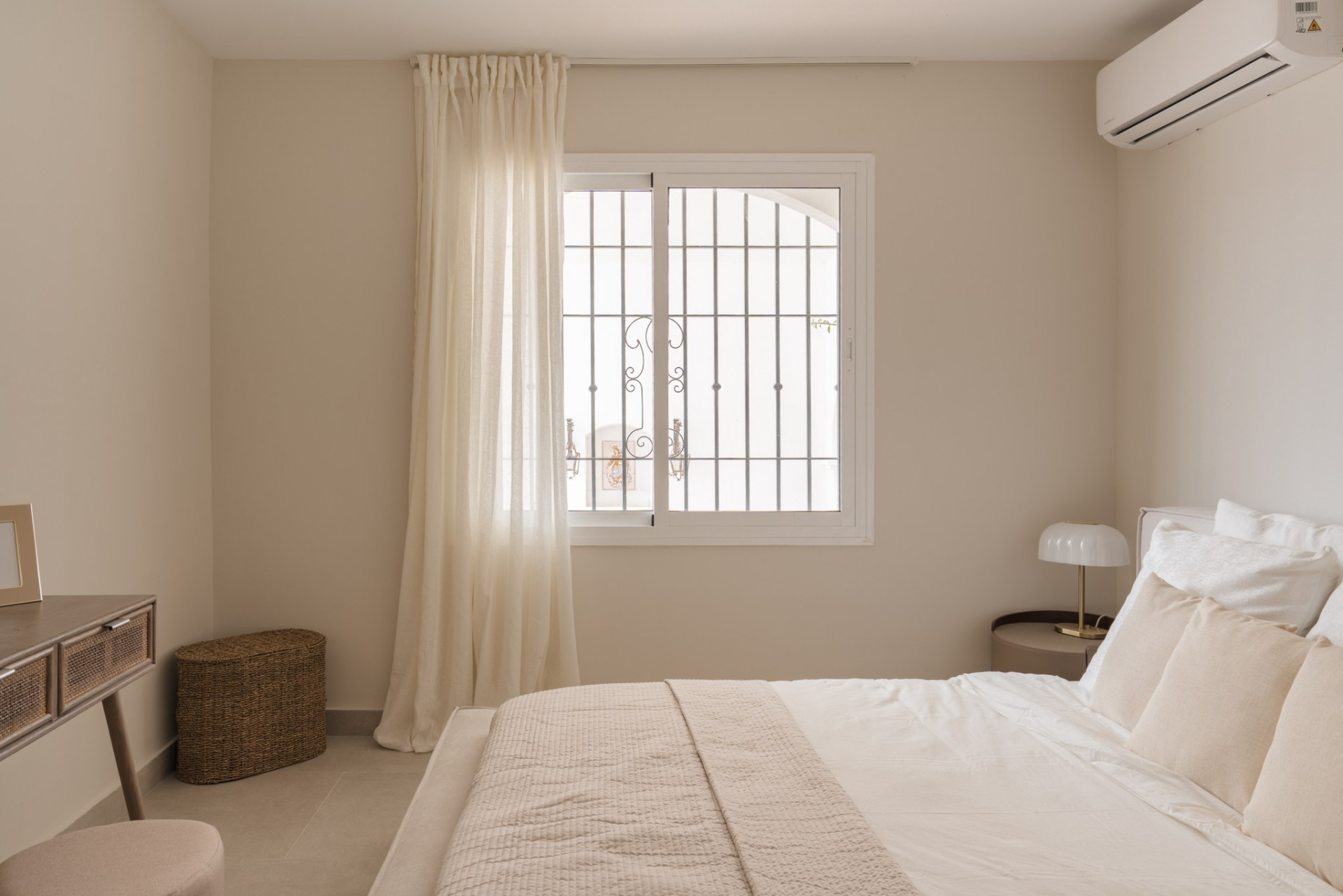  Image of Duplex - 3 Bedrooms - 2 Bathrooms for sale in Malaga-Benahavis-Spain, Image 19