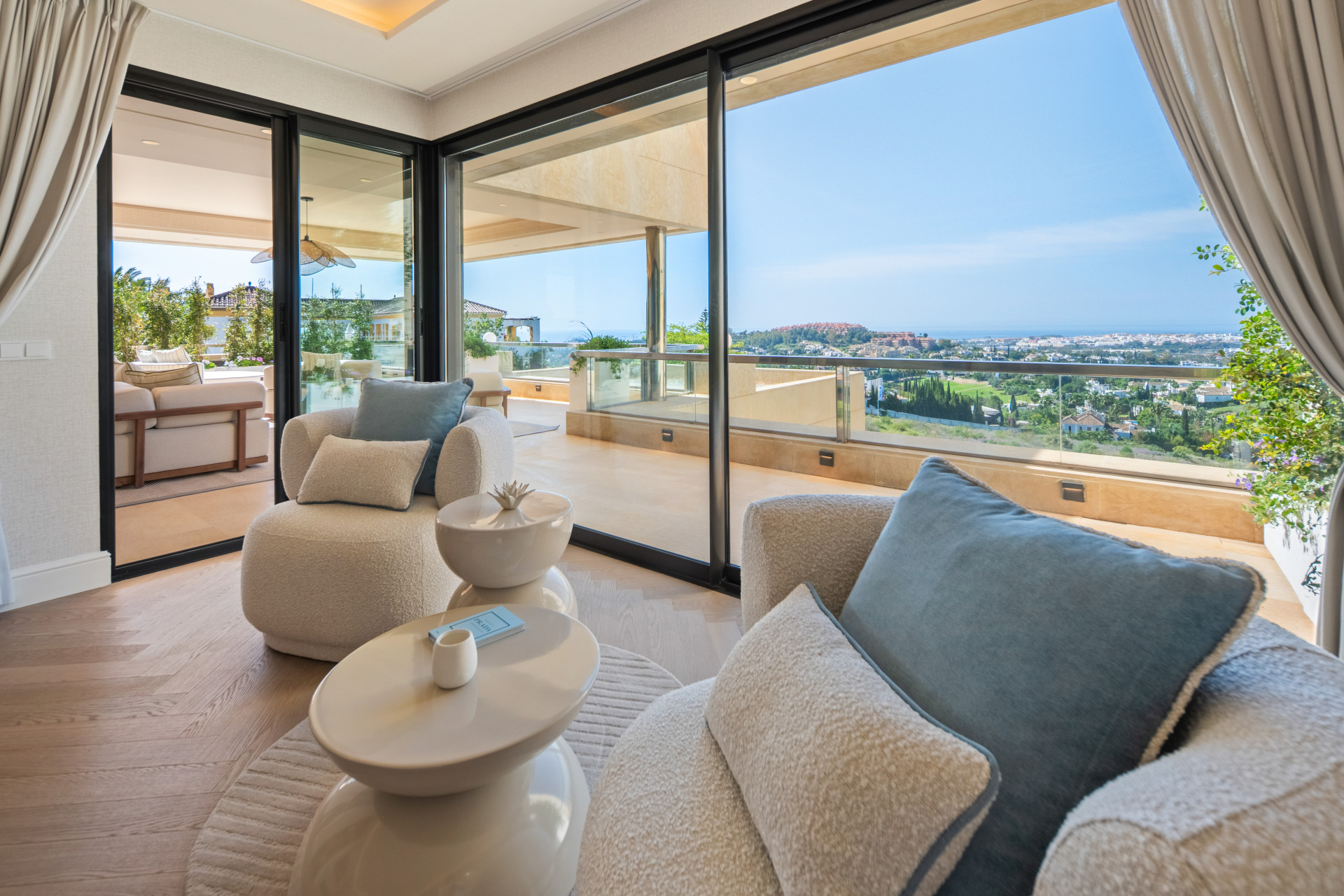  Image of Duplex Penthouse - 5 Bedrooms - 5 Bathrooms for sale in Malaga-Marbella-Spain, Image 6