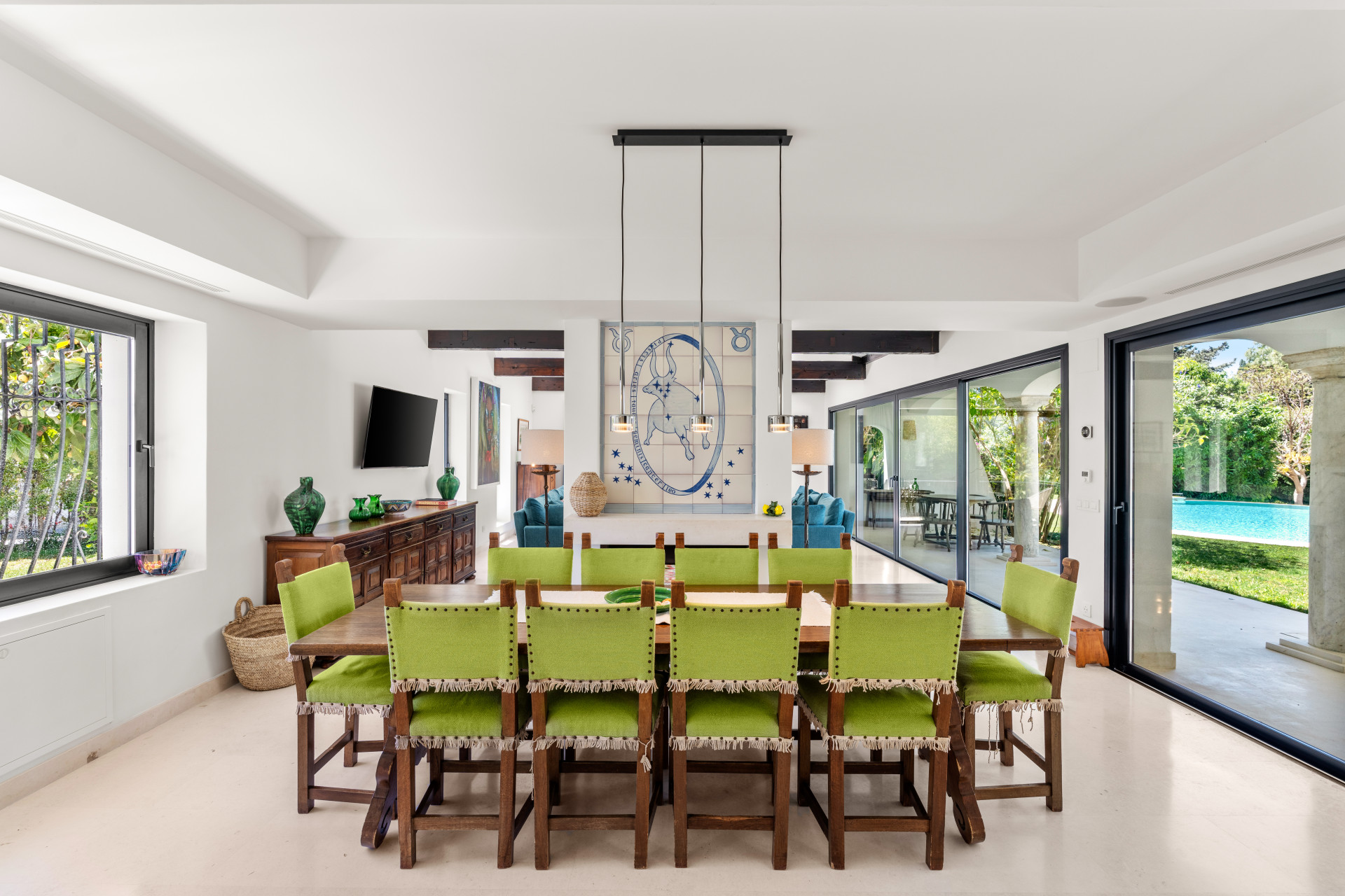  Image of Villa - 7 Bedrooms - 7 Bathrooms for sale in Malaga-San Pedro de Alcantara-Spain, Image 9