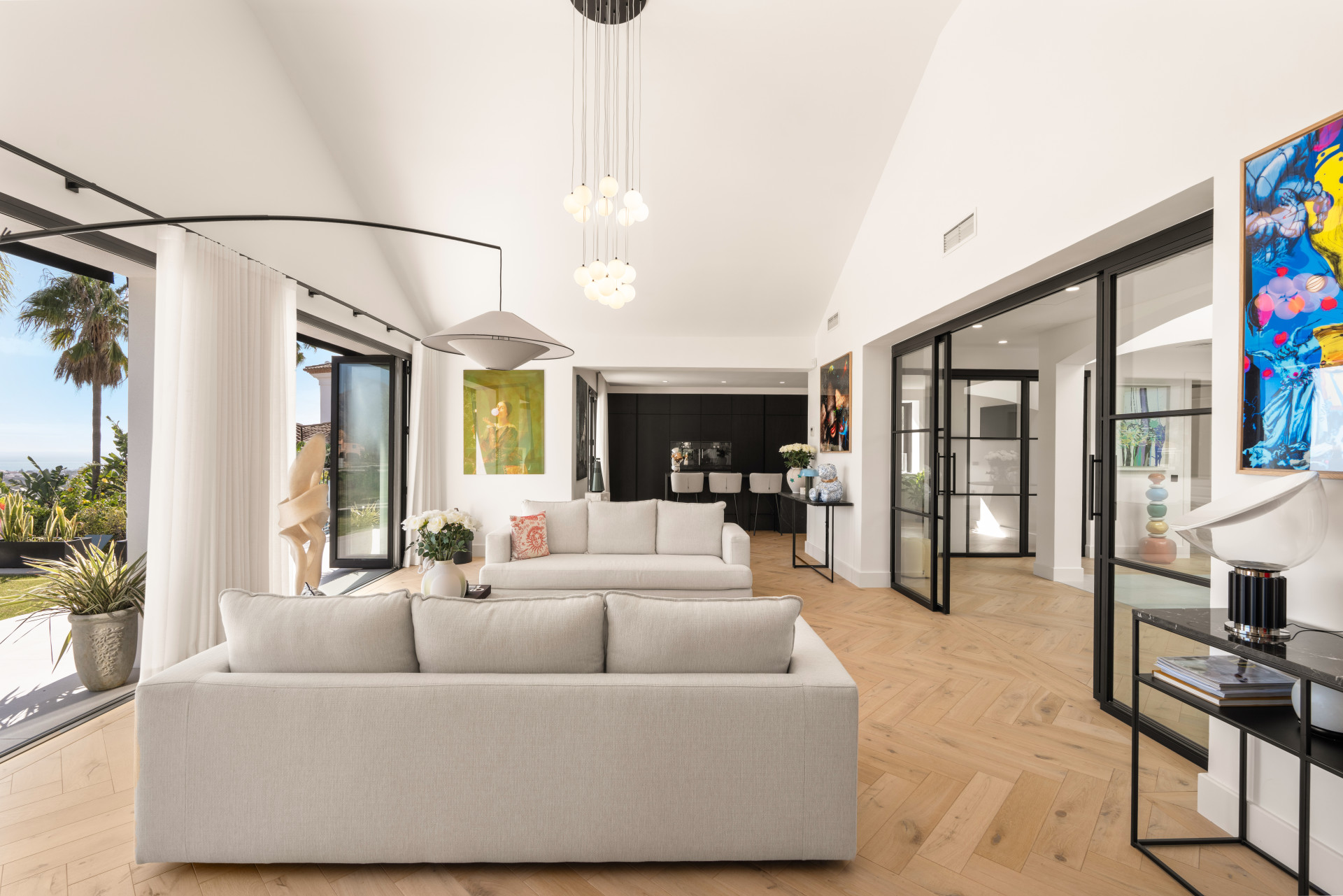 Image of Villa - 5 Bedrooms - 7 Bathrooms for Sale in Malaga-Benahavis-Spain, Image 5